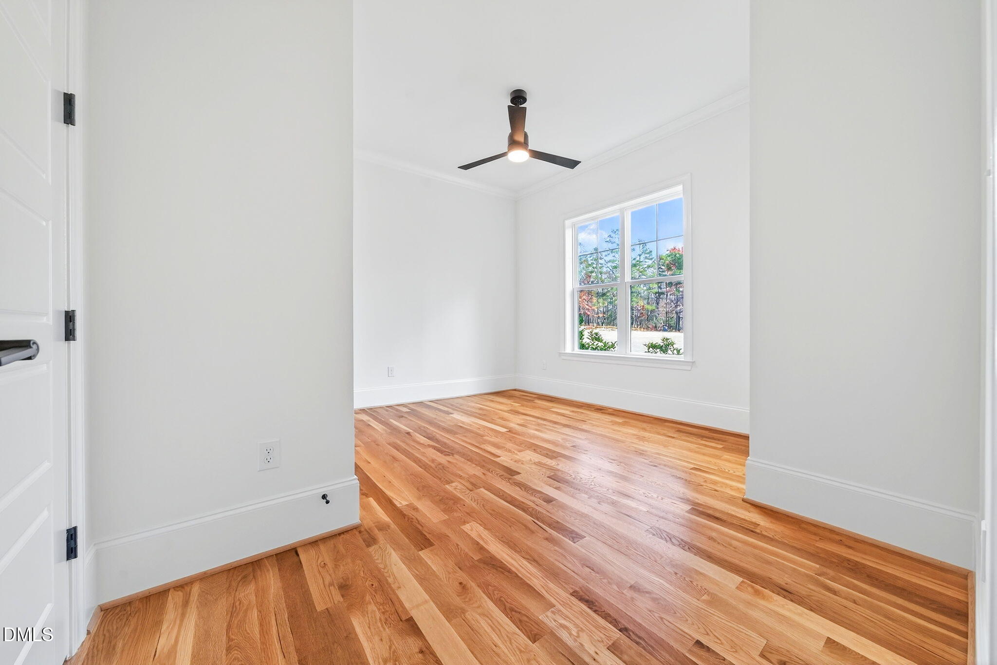 Raleigh, North Carolina, 27606, United States, 4 Bedrooms Bedrooms, ,4 BathroomsBathrooms,Residential,Active,1999172