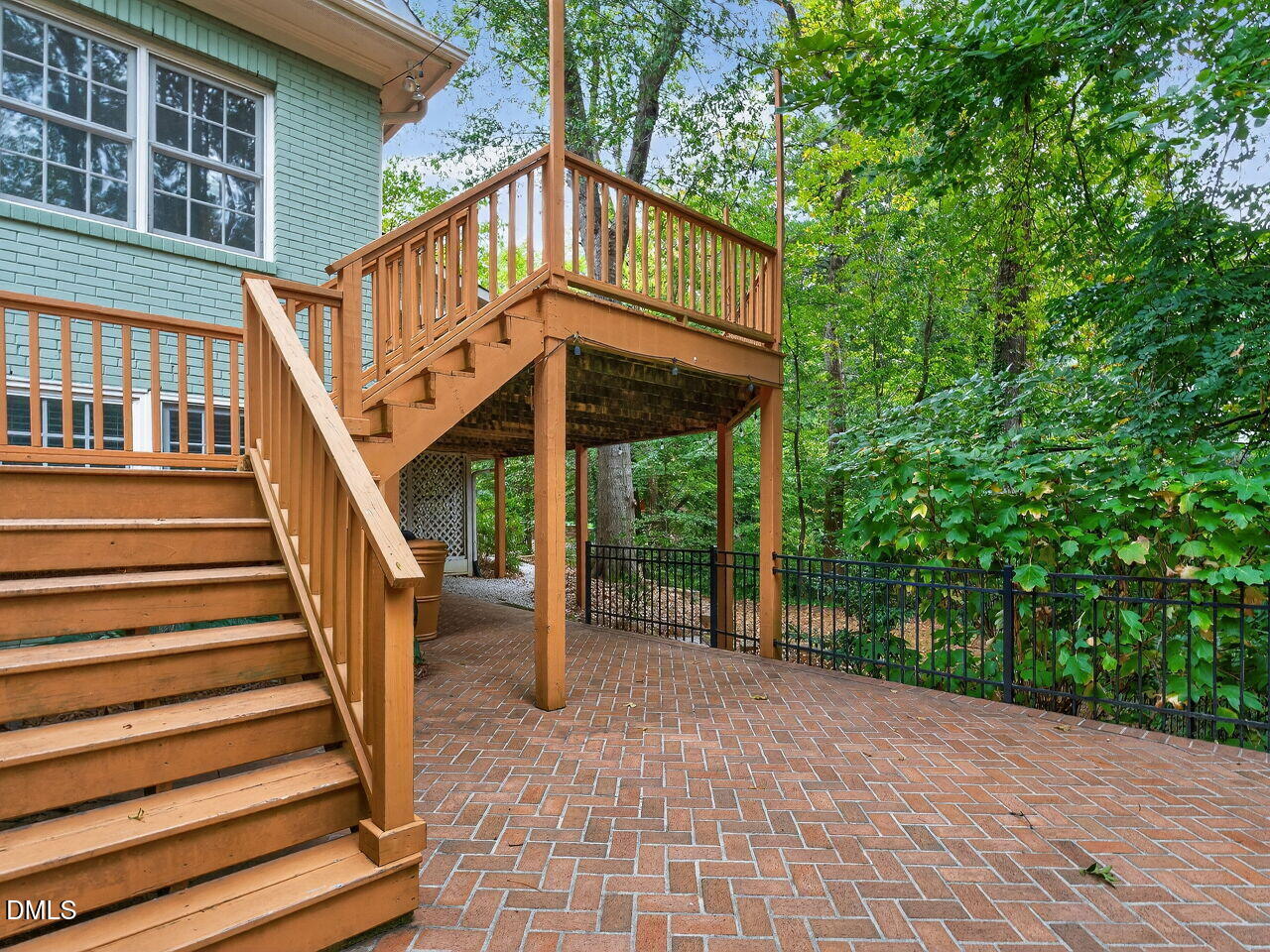 Raleigh, North Carolina, 27609, United States, 5 Bedrooms Bedrooms, ,5 BathroomsBathrooms,Residential,Active,2009859