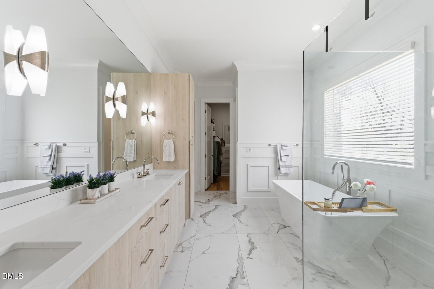 Raleigh, North Carolina, 27603, United States, 5 Bedrooms Bedrooms, ,5 BathroomsBathrooms,Residential,Active,2015854