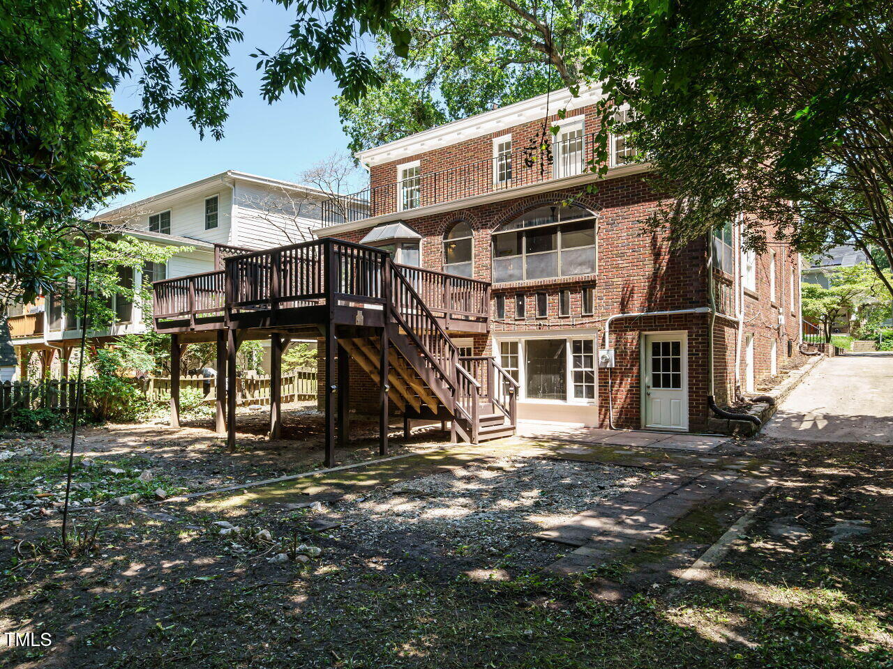 Raleigh, North Carolina, 27605, United States, 4 Bedrooms Bedrooms, ,3 BathroomsBathrooms,Residential,Active,1965851