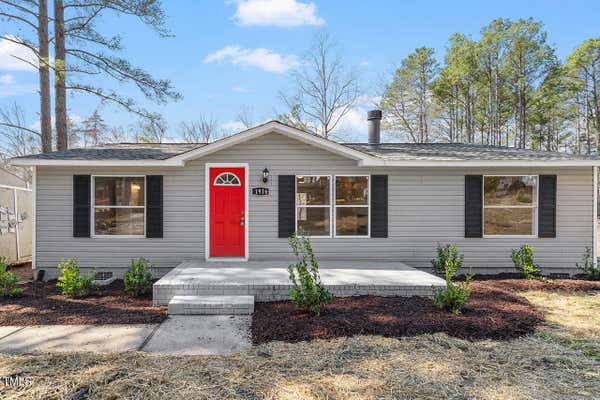 1916 SCOTTISH CT, RAEFORD, NC 28376 - Image 1