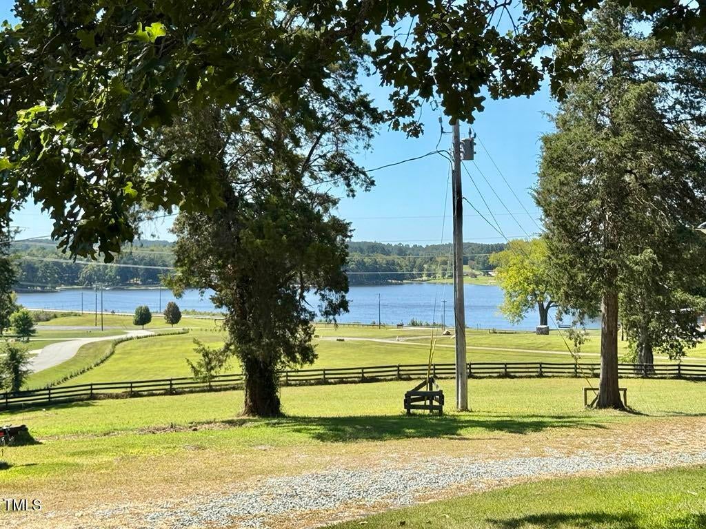 Semora, North Carolina, 27343, United States, 4 Bedrooms Bedrooms, ,2 BathroomsBathrooms,Residential,Active,1929684