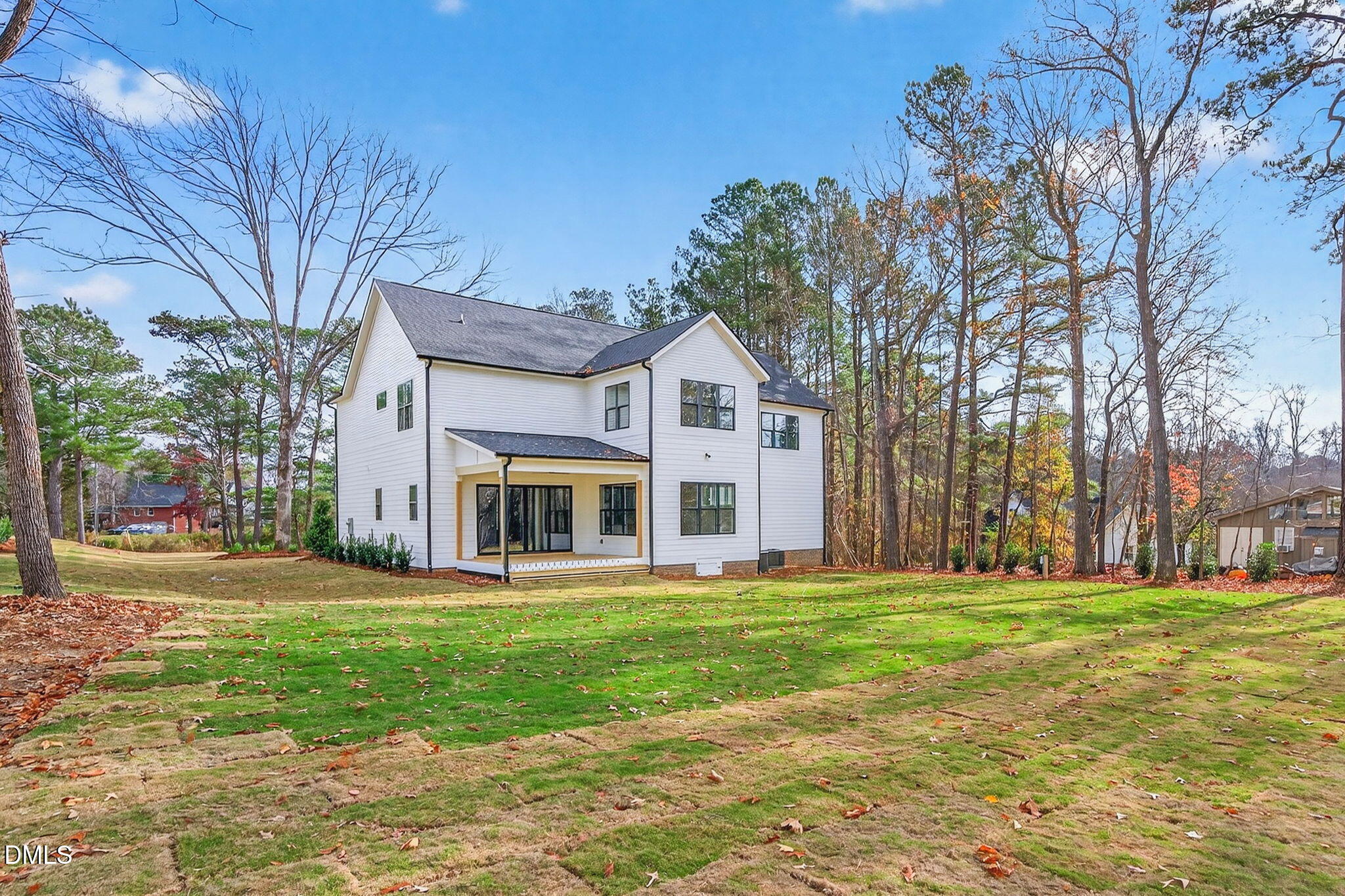 Raleigh, North Carolina, 27606, United States, 4 Bedrooms Bedrooms, ,4 BathroomsBathrooms,Residential,Active,1999172