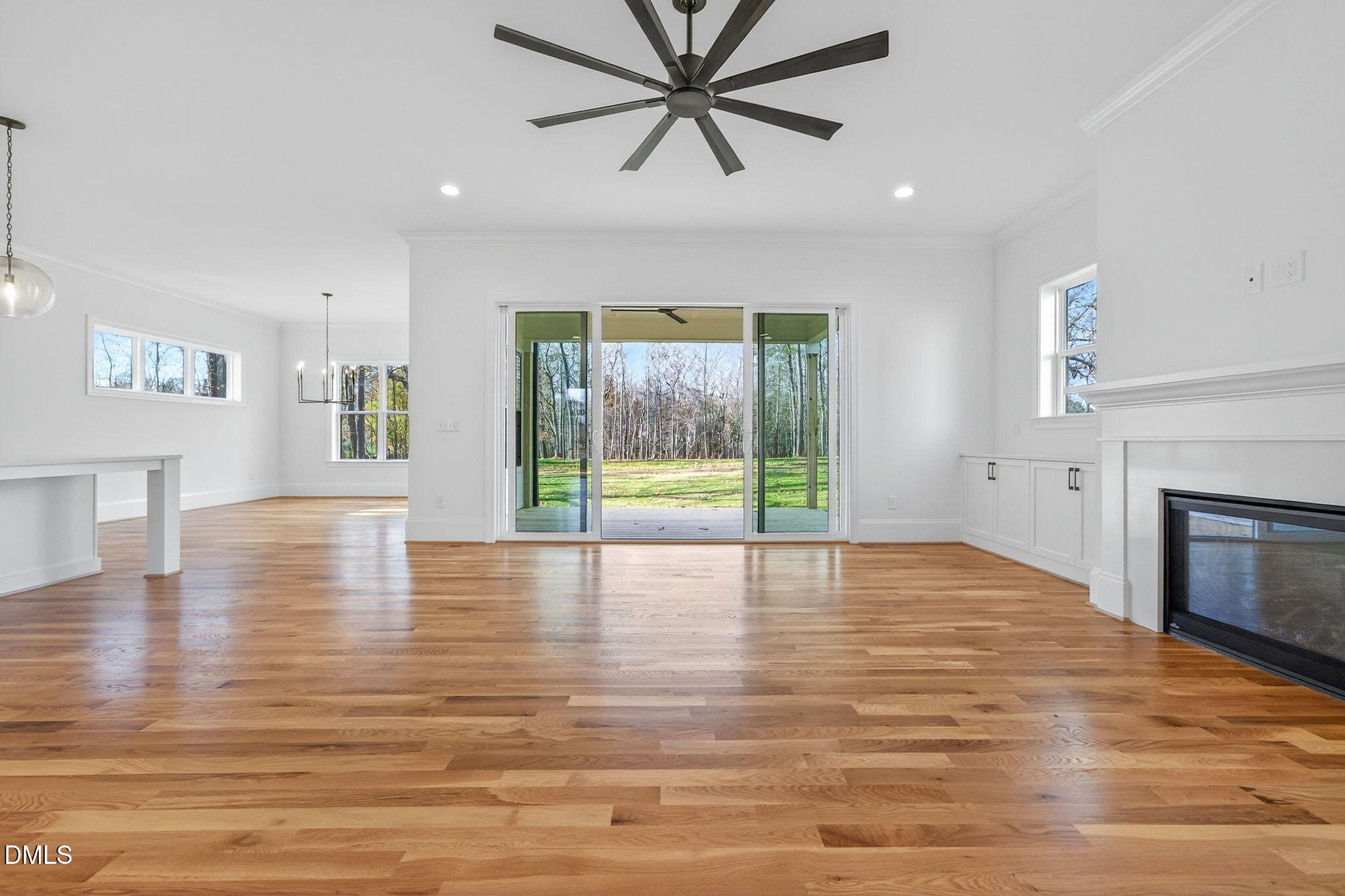 Raleigh, North Carolina, 27606, United States, 4 Bedrooms Bedrooms, ,4 BathroomsBathrooms,Residential,Active,1999172