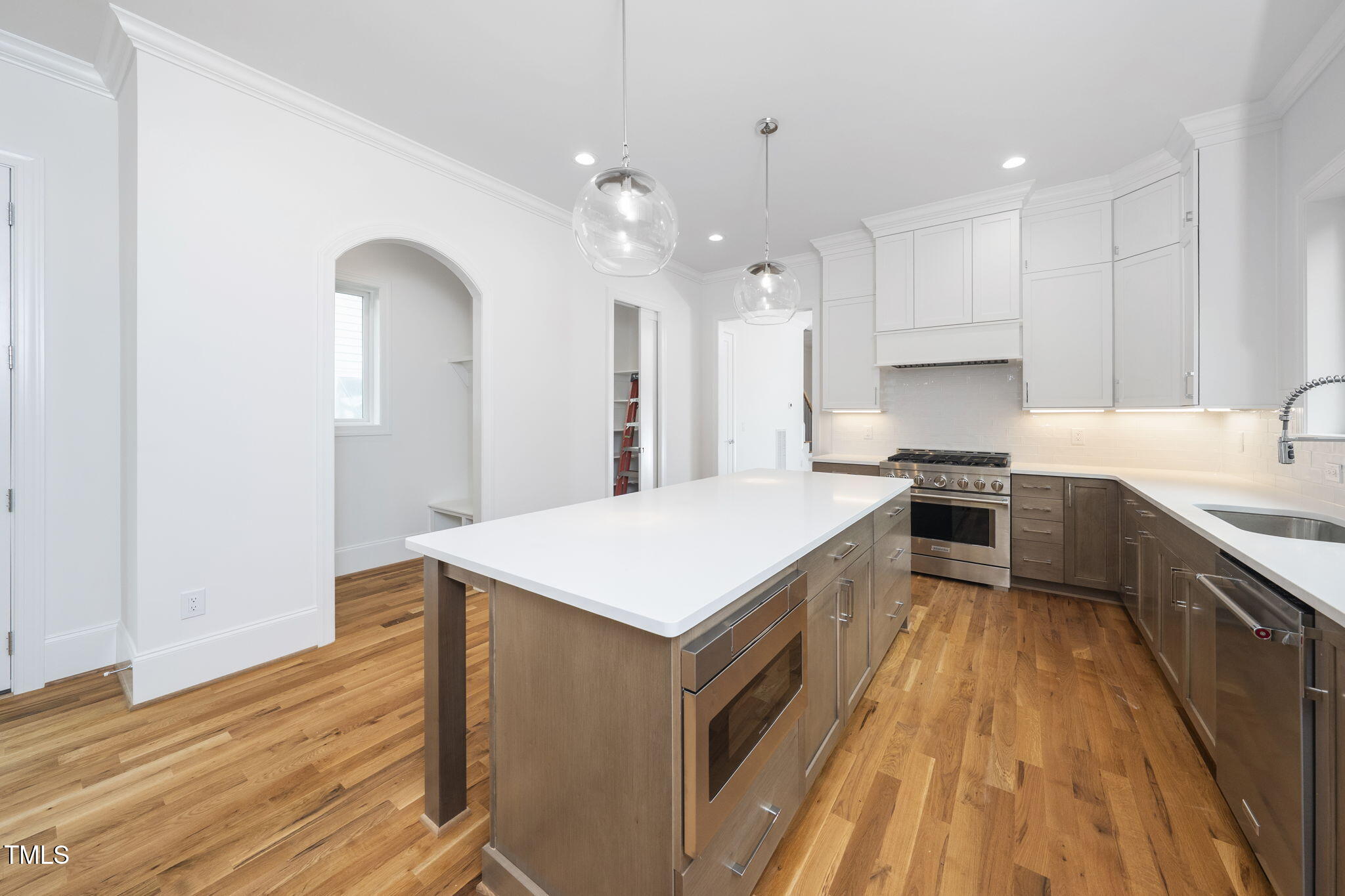 Raleigh, North Carolina, 27607, United States, 4 Bedrooms Bedrooms, ,4 BathroomsBathrooms,Residential,Active,1914813