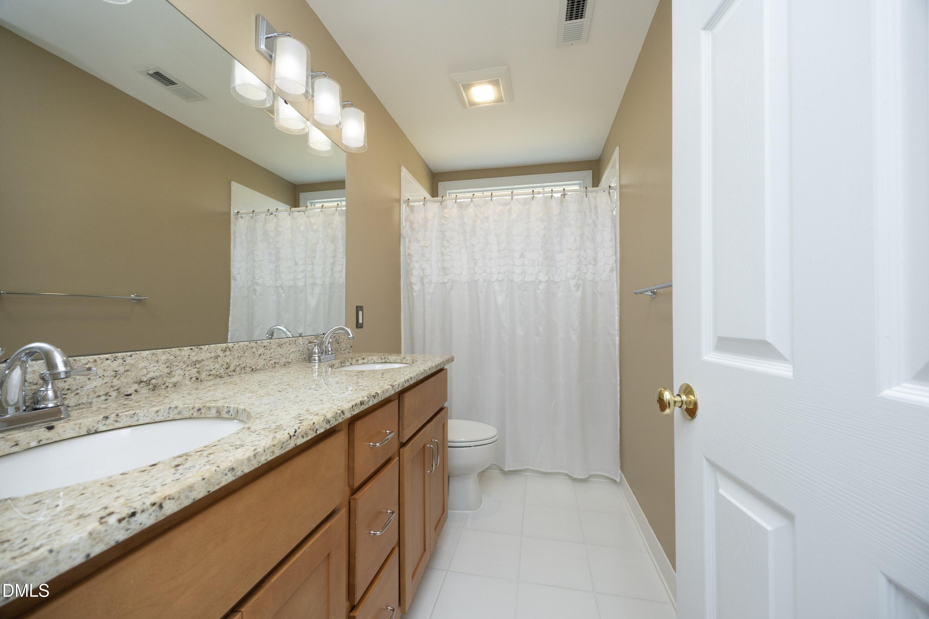 Chapel Hill, North Carolina, 27516, United States, 4 Bedrooms Bedrooms, ,3 BathroomsBathrooms,Residential,Active,2002351