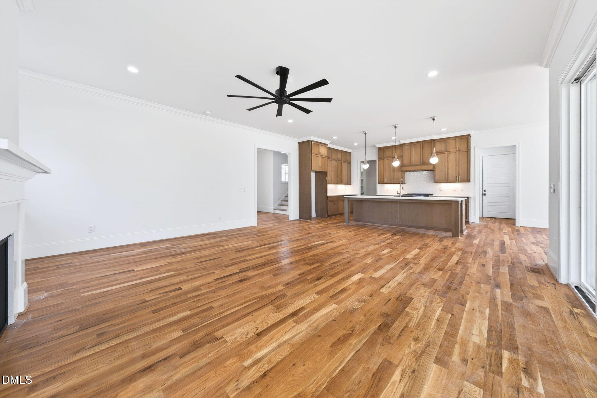 Raleigh, North Carolina, 27606, United States, 4 Bedrooms Bedrooms, ,4 BathroomsBathrooms,Residential,Active,2007305