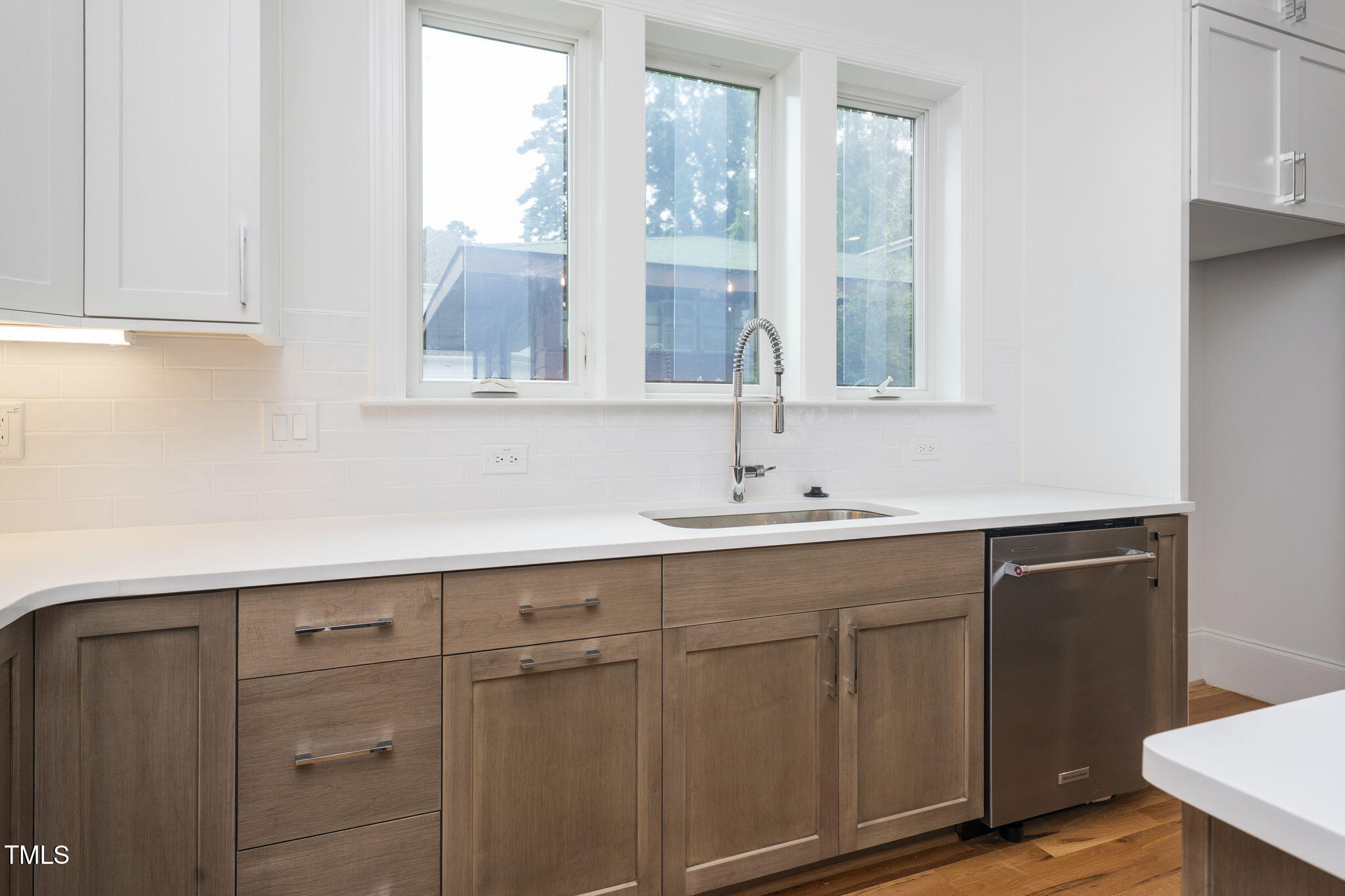 Raleigh, North Carolina, 27607, United States, 4 Bedrooms Bedrooms, ,4 BathroomsBathrooms,Residential,Active,1914813