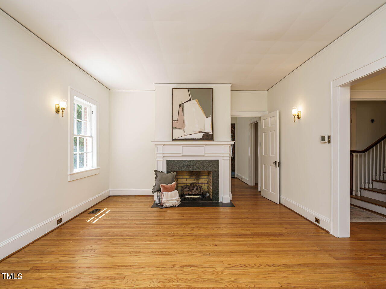 Raleigh, North Carolina, 27605, United States, 4 Bedrooms Bedrooms, ,3 BathroomsBathrooms,Residential,Active,1965851