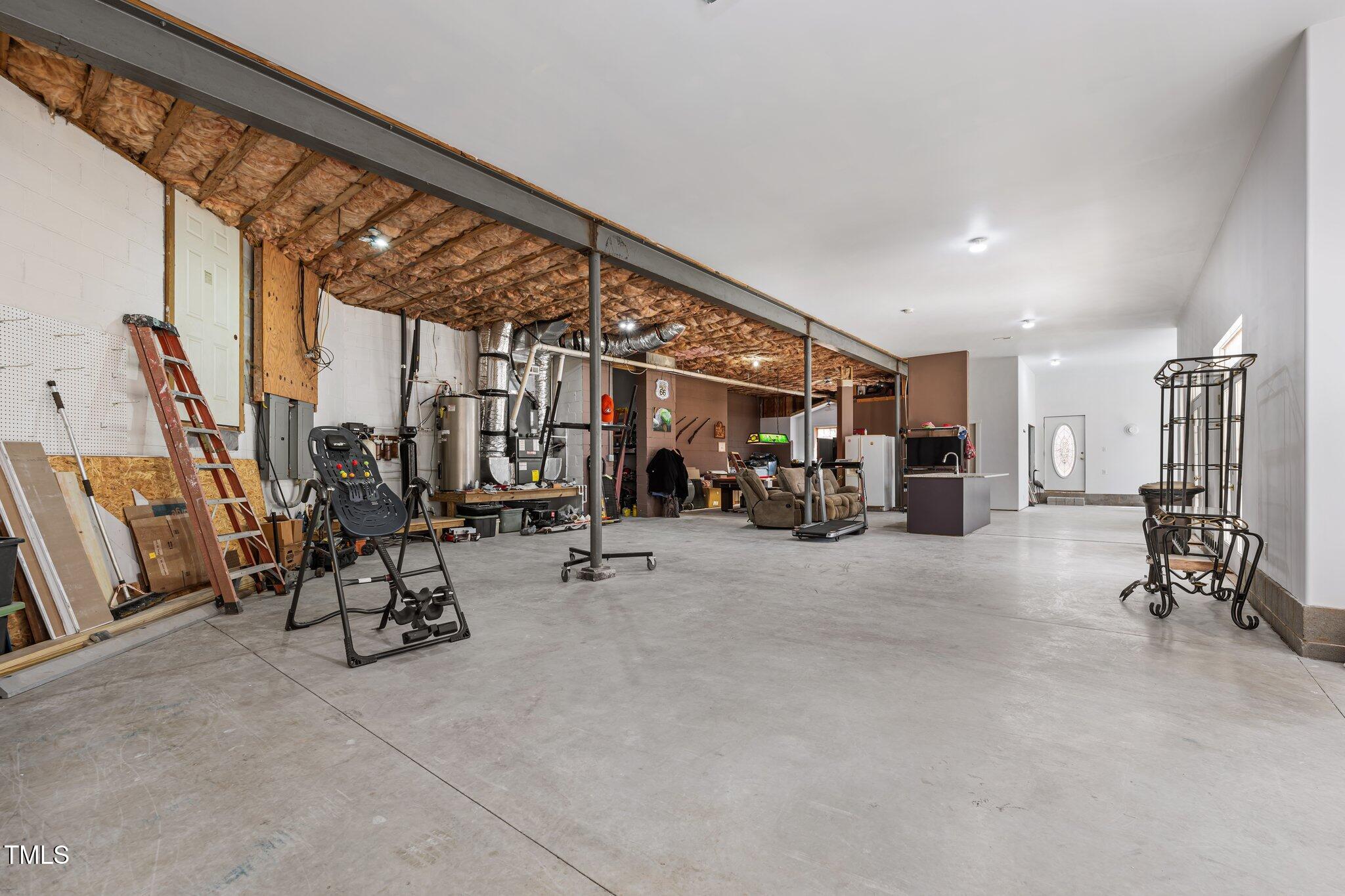 Mebane, North Carolina, 27302, United States, 4 Bedrooms Bedrooms, ,5 BathroomsBathrooms,Residential,Active,1926705