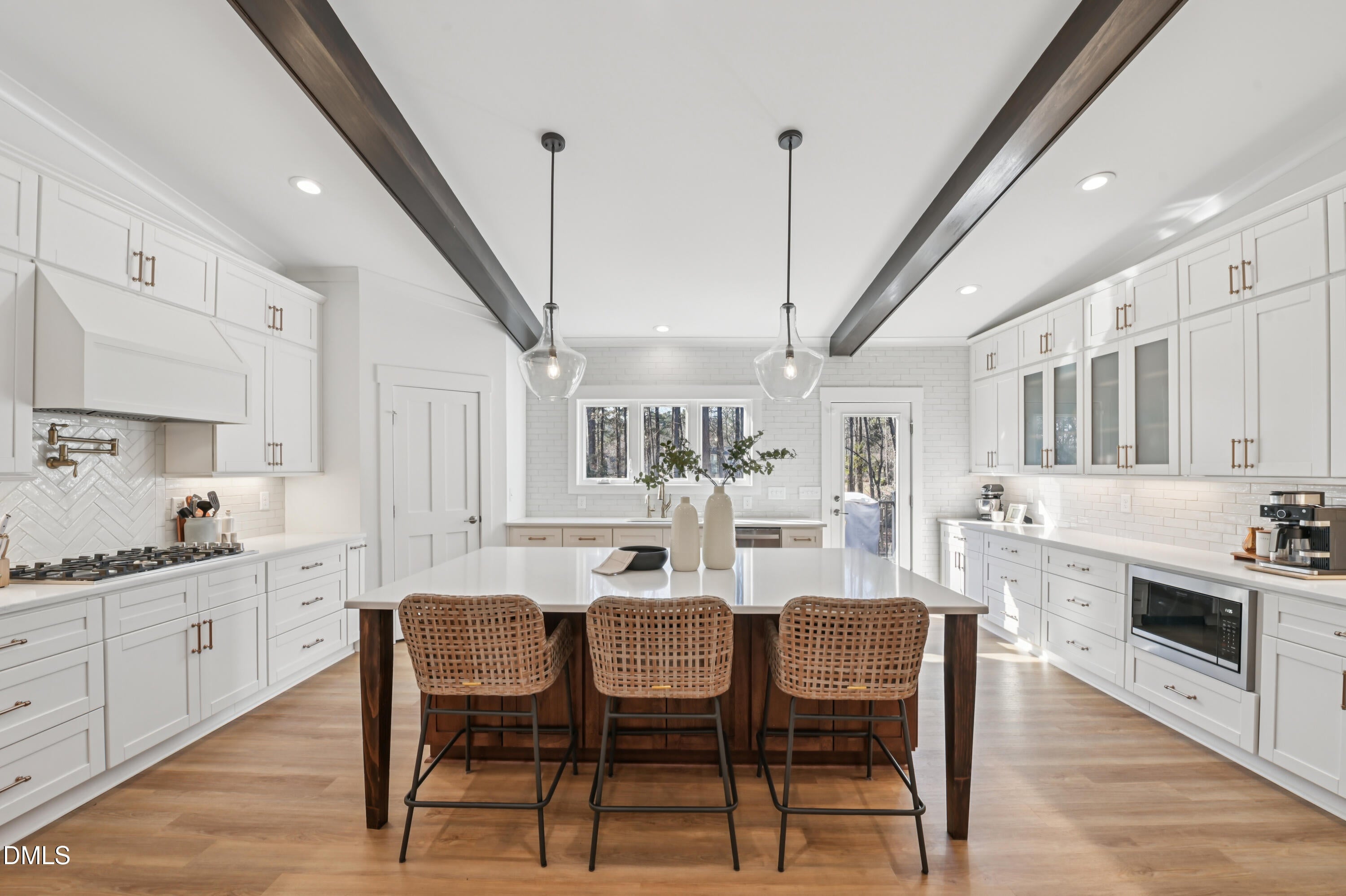 Fuquay Varina, North Carolina, 27526, United States, 4 Bedrooms Bedrooms, ,5 BathroomsBathrooms,Residential,Active,2001353