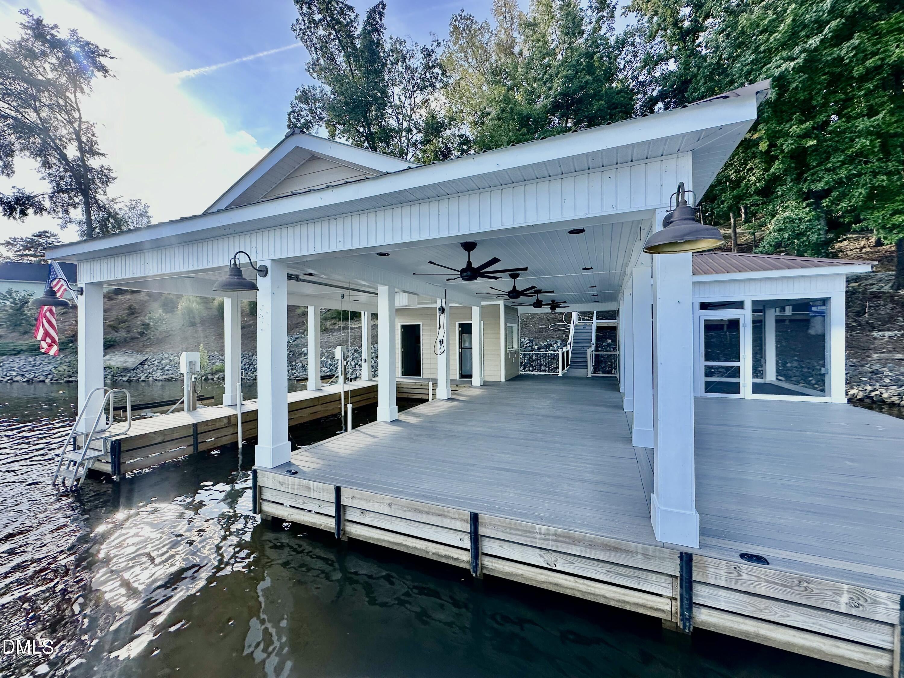 Semora, North Carolina, 27343, United States, 3 Bedrooms Bedrooms, ,2 BathroomsBathrooms,Residential,Active,1964273