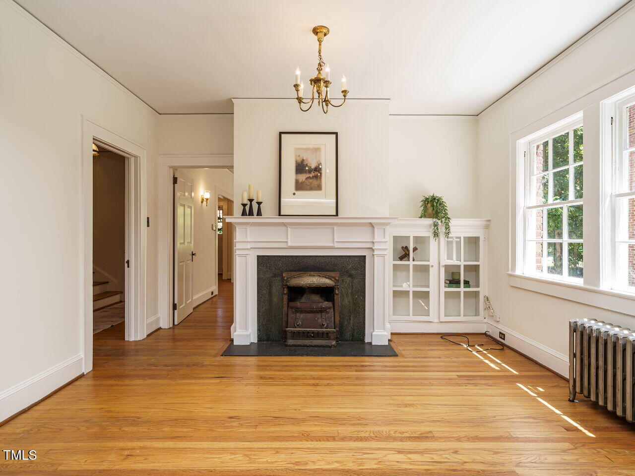 Raleigh, North Carolina, 27605, United States, 4 Bedrooms Bedrooms, ,3 BathroomsBathrooms,Residential,Active,1965851