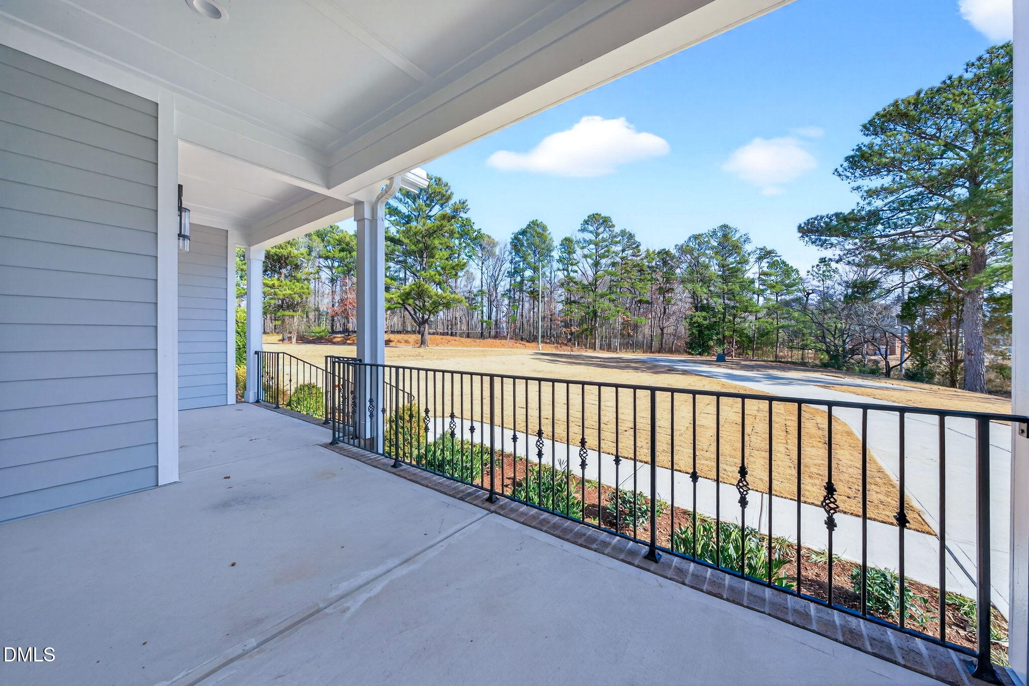 Raleigh, North Carolina, 27606, United States, 4 Bedrooms Bedrooms, ,4 BathroomsBathrooms,Residential,Active,2007305