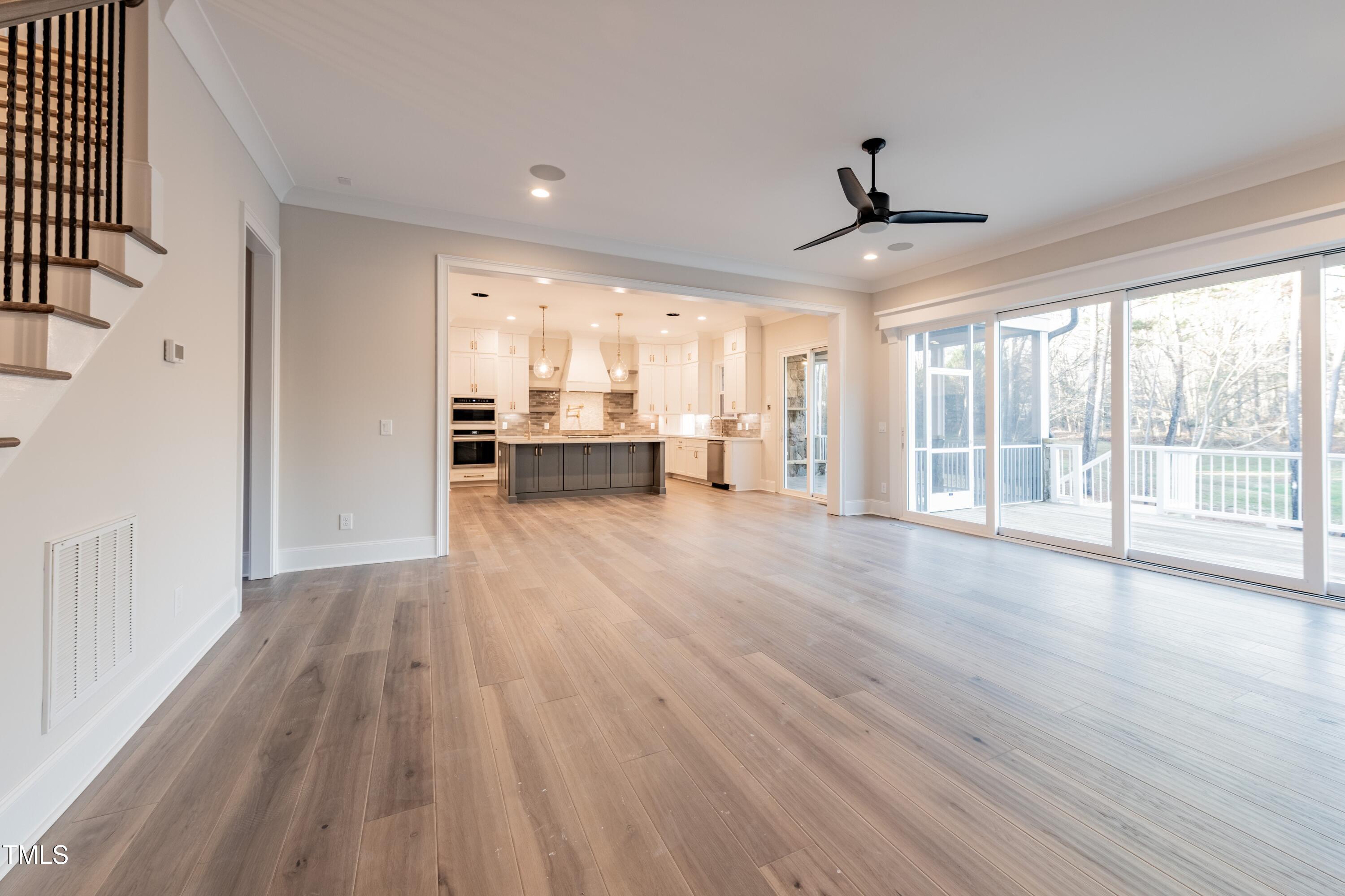 Raleigh, North Carolina, 27606, United States, 5 Bedrooms Bedrooms, ,5 BathroomsBathrooms,Residential,Active,1798021