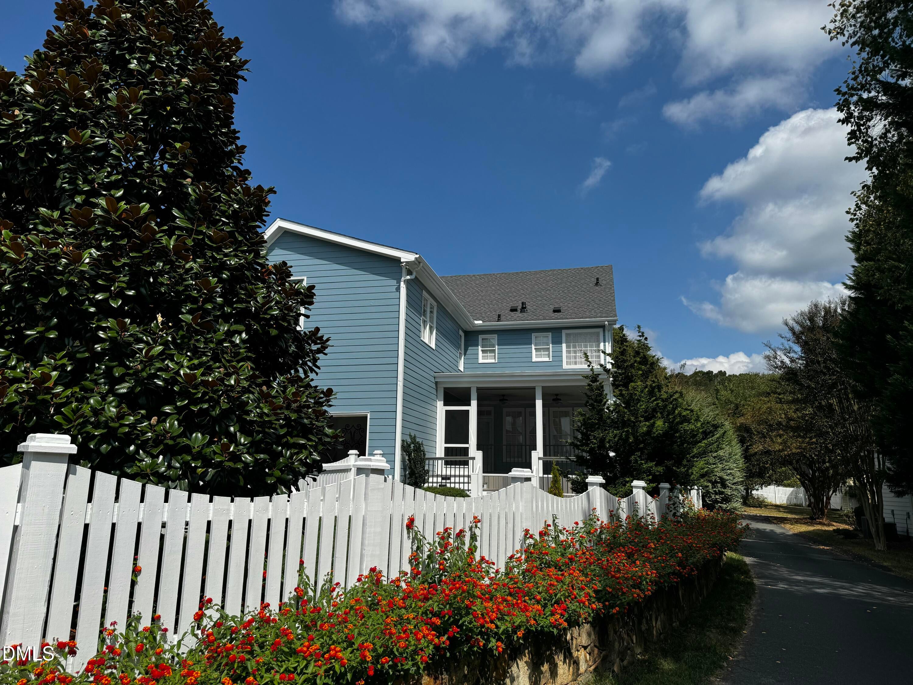 Chapel Hill, North Carolina, 27516, United States, 4 Bedrooms Bedrooms, ,3 BathroomsBathrooms,Residential,Active,2002351