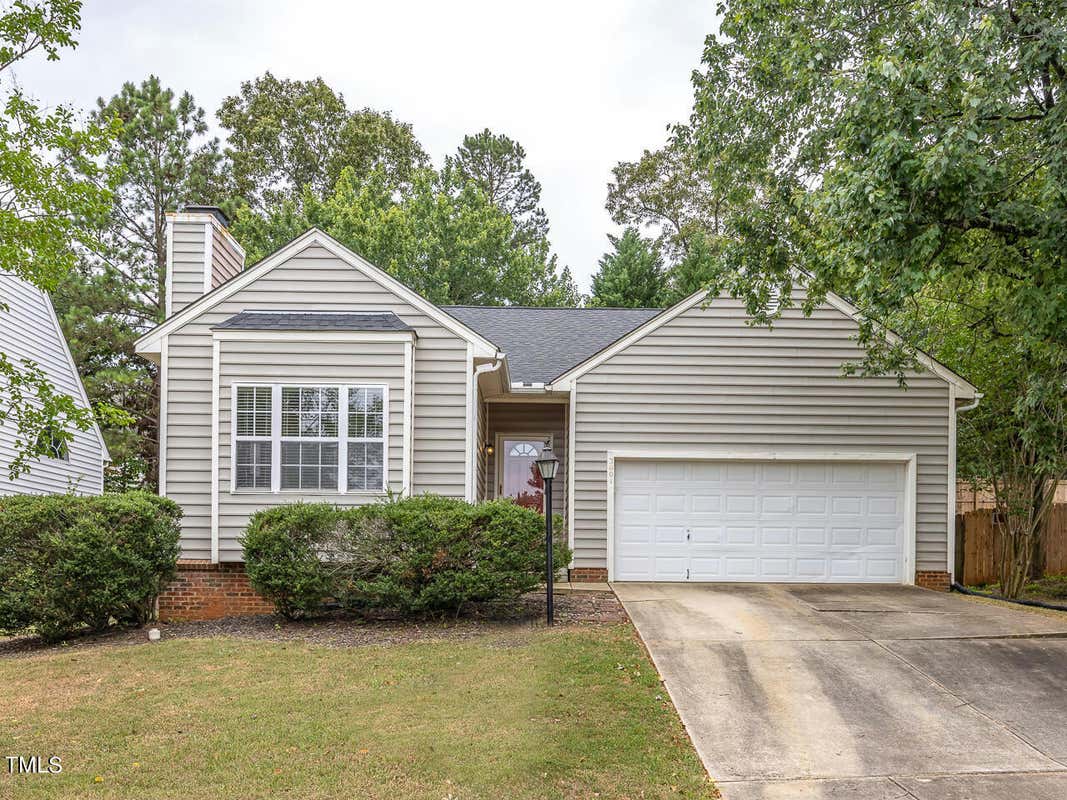 3001 ALDER RIDGE LN, RALEIGH, NC 27603, photo 1 of 24