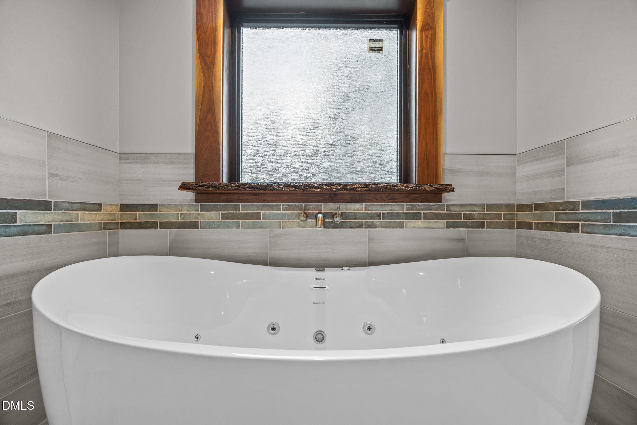 Mebane, North Carolina, 27302, United States, 3 Bedrooms Bedrooms, ,3 BathroomsBathrooms,Residential,Active,1996254