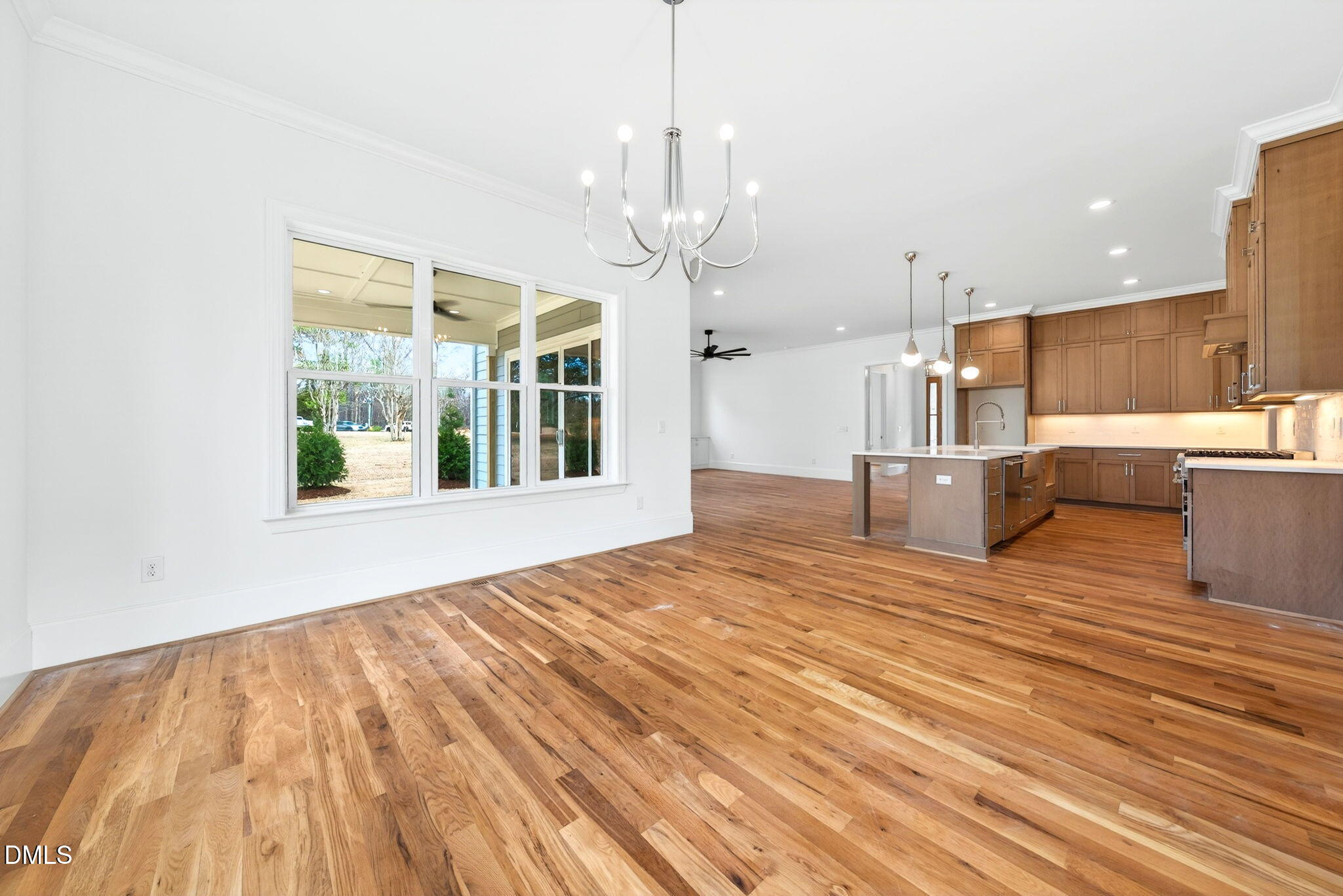 Raleigh, North Carolina, 27606, United States, 4 Bedrooms Bedrooms, ,4 BathroomsBathrooms,Residential,Active,2007305