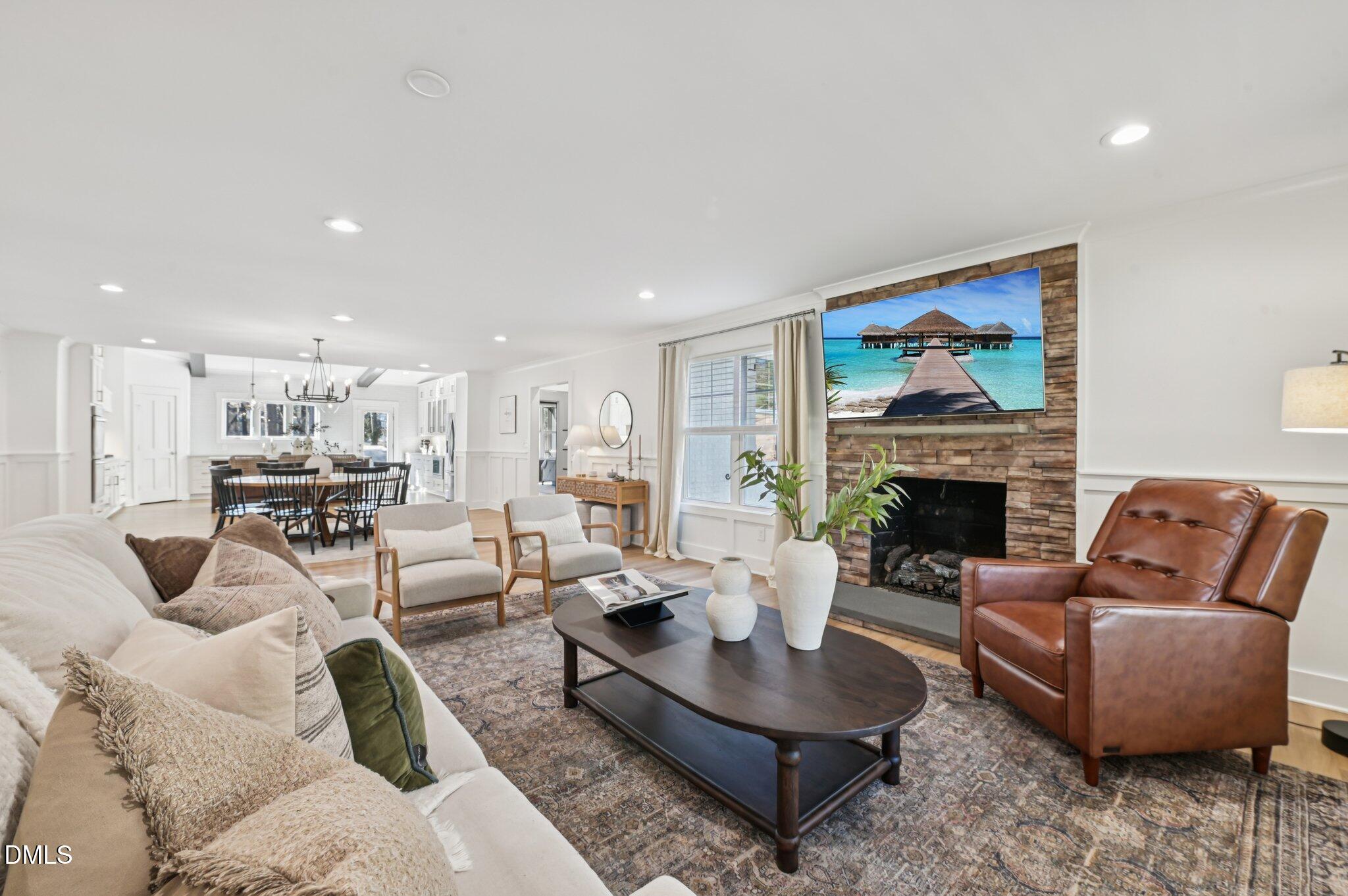 Fuquay Varina, North Carolina, 27526, United States, 4 Bedrooms Bedrooms, ,5 BathroomsBathrooms,Residential,Active,2001353