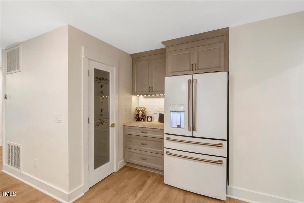 Wake Forest, North Carolina, 27587, United States, 4 Bedrooms Bedrooms, ,3 BathroomsBathrooms,Residential,Active,1913983