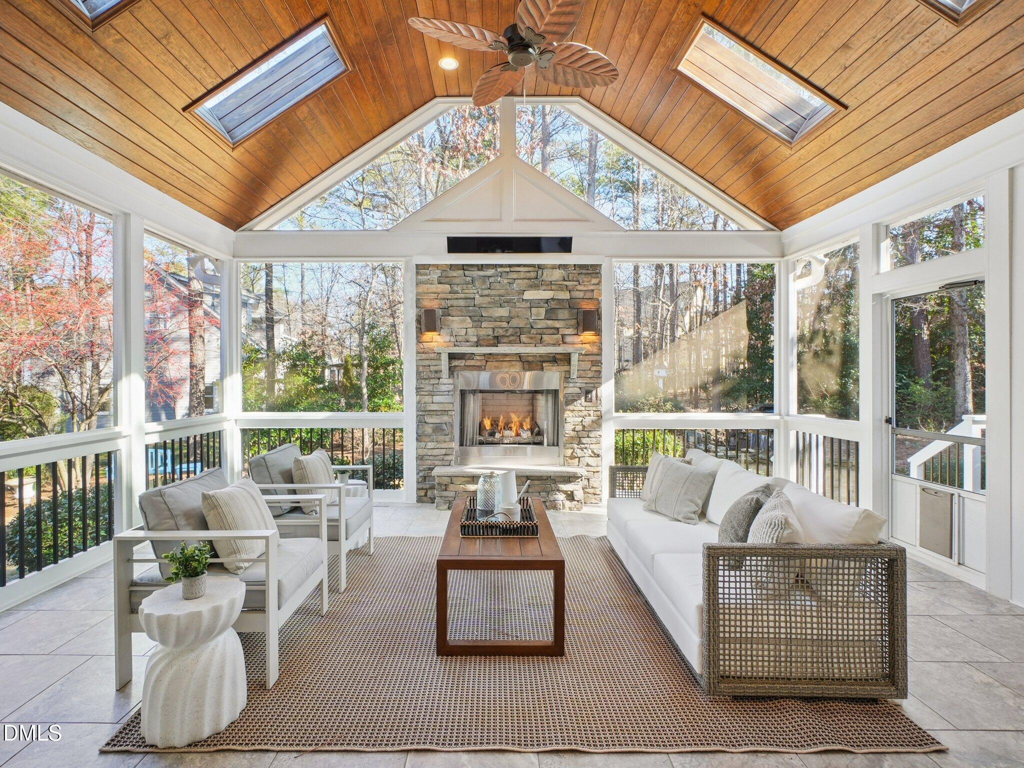 Cary, North Carolina, 27513, United States, 4 Bedrooms Bedrooms, ,4 BathroomsBathrooms,Residential,Active,2008738