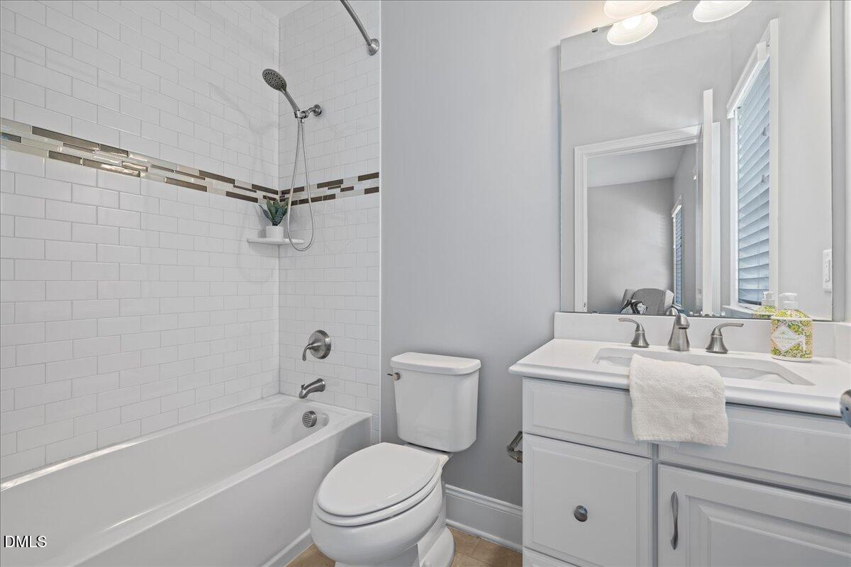 New Hill, North Carolina, 27562, United States, 5 Bedrooms Bedrooms, ,5 BathroomsBathrooms,Residential,Active,1969664