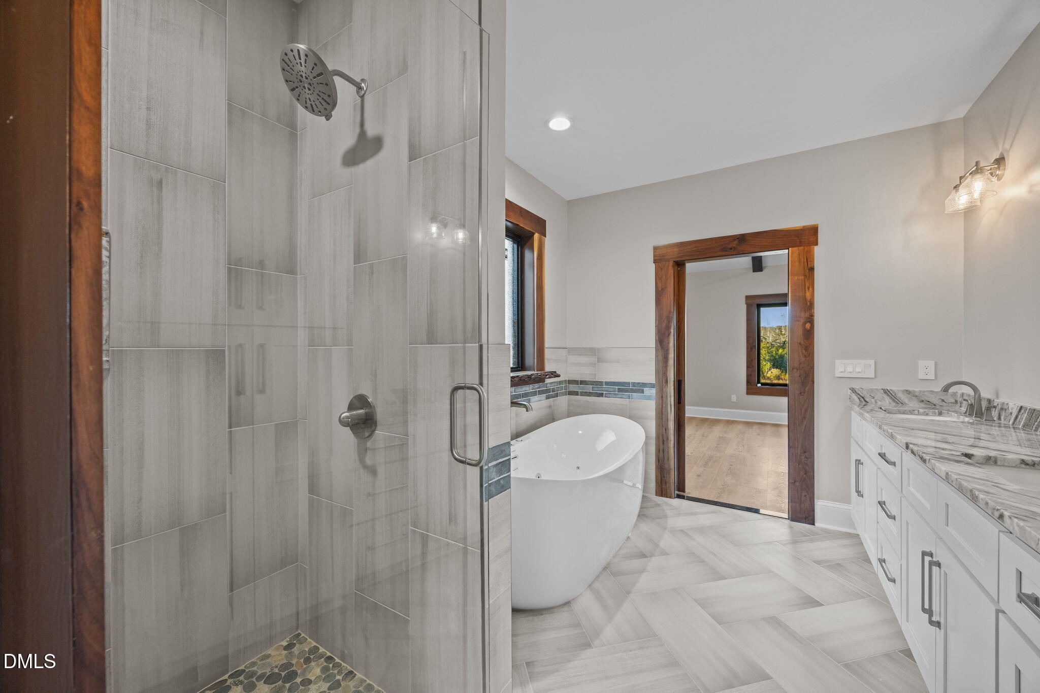 Mebane, North Carolina, 27302, United States, 3 Bedrooms Bedrooms, ,3 BathroomsBathrooms,Residential,Active,1996254