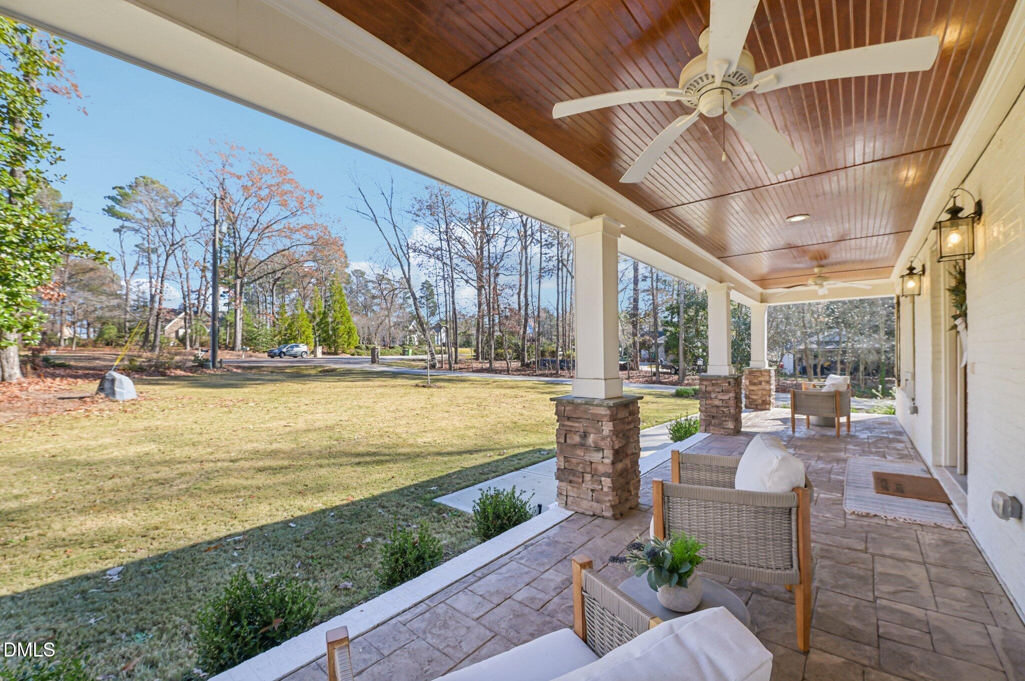 Fuquay Varina, North Carolina, 27526, United States, 4 Bedrooms Bedrooms, ,5 BathroomsBathrooms,Residential,Active,2001353