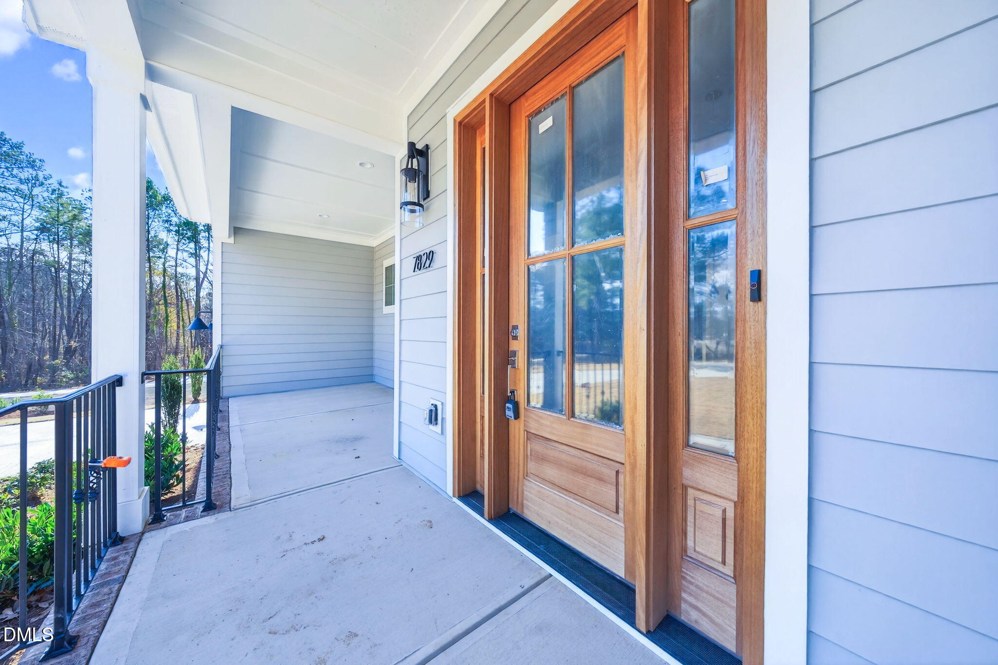 Raleigh, North Carolina, 27606, United States, 4 Bedrooms Bedrooms, ,4 BathroomsBathrooms,Residential,Active,2007305