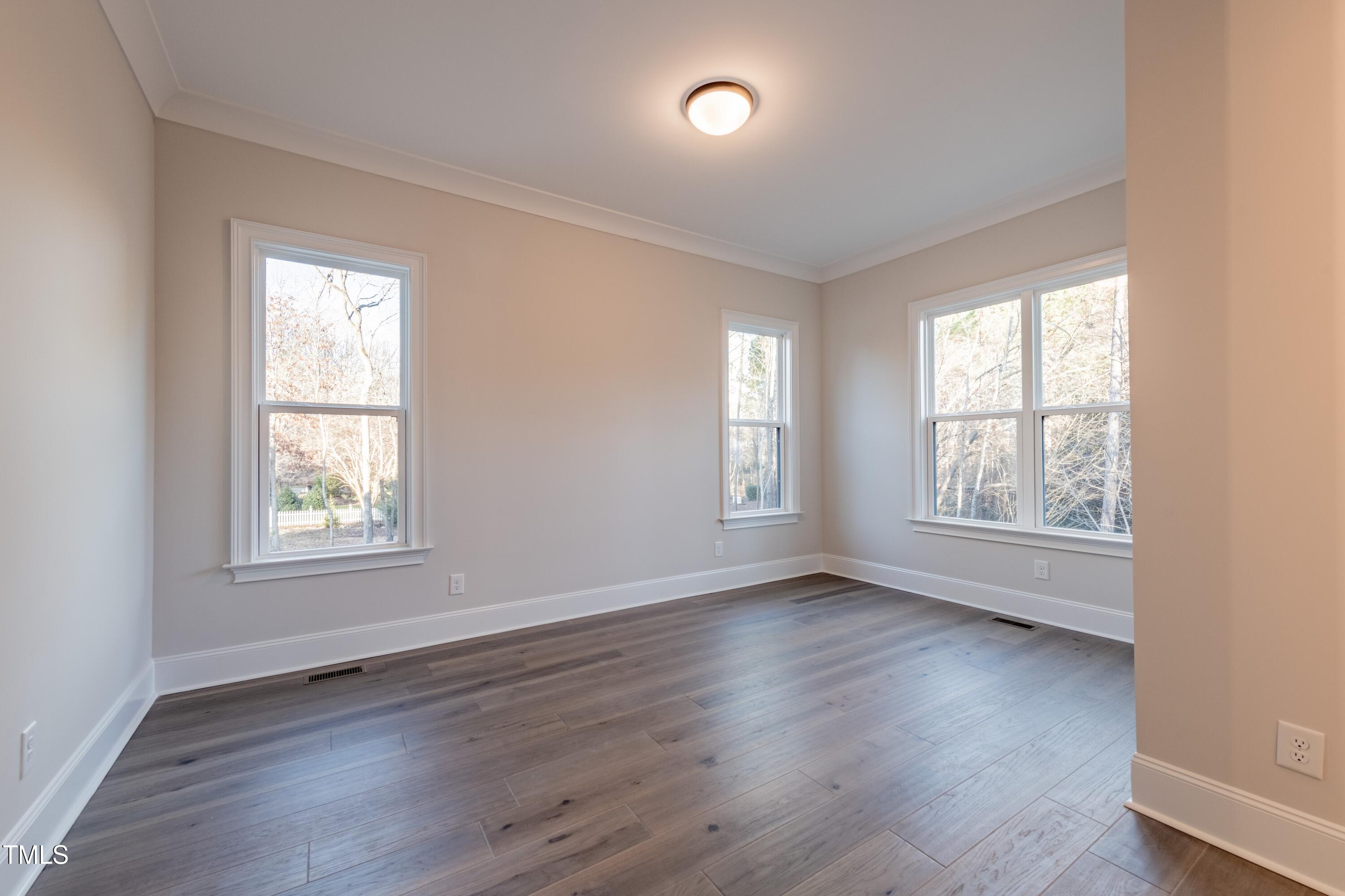 Raleigh, North Carolina, 27606, United States, 5 Bedrooms Bedrooms, ,5 BathroomsBathrooms,Residential,Active,1798021