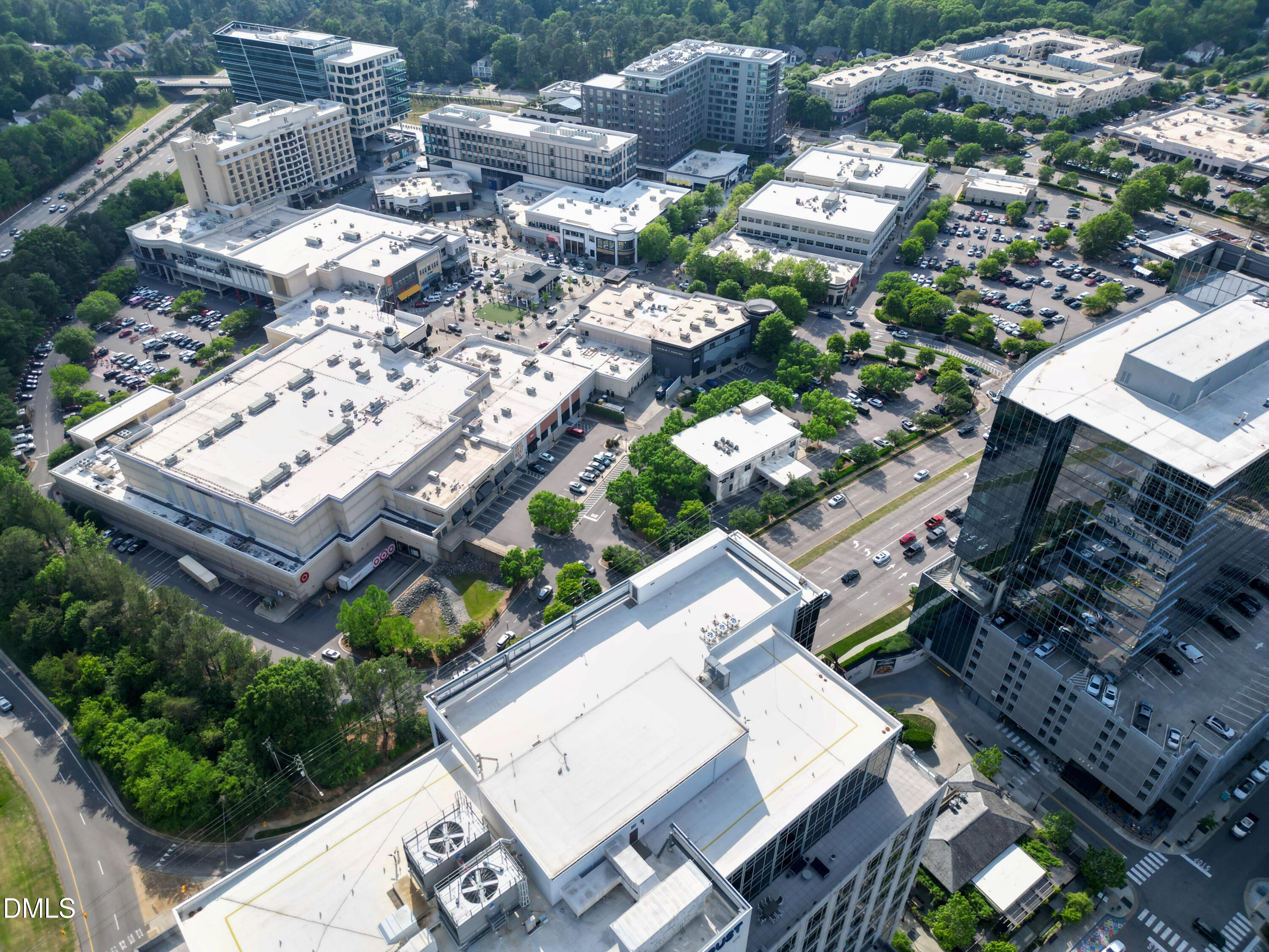 Raleigh, North Carolina, 27609, United States, 3 Bedrooms Bedrooms, ,3 BathroomsBathrooms,Residential,Active,1993958