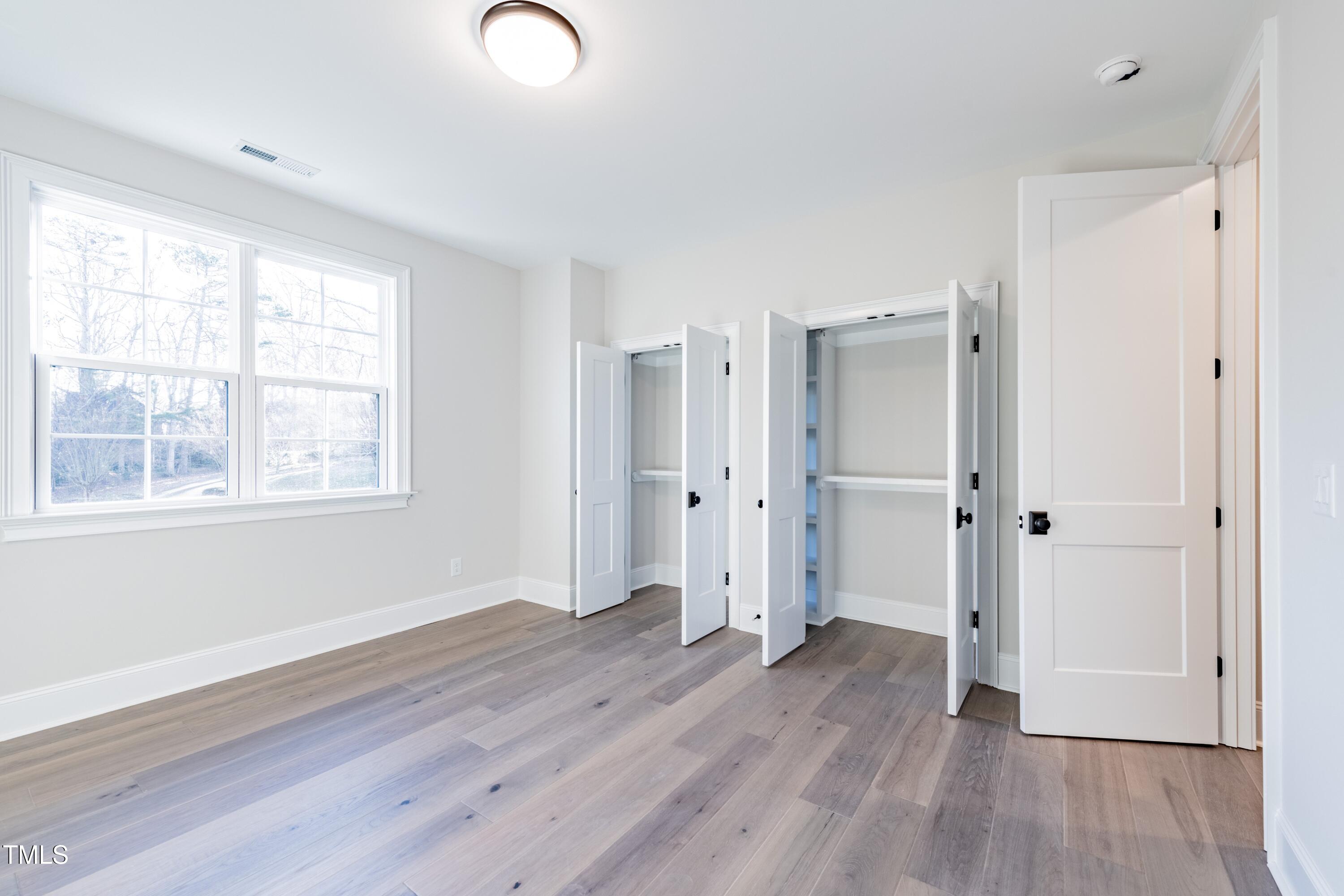 Raleigh, North Carolina, 27606, United States, 5 Bedrooms Bedrooms, ,5 BathroomsBathrooms,Residential,Active,1798021