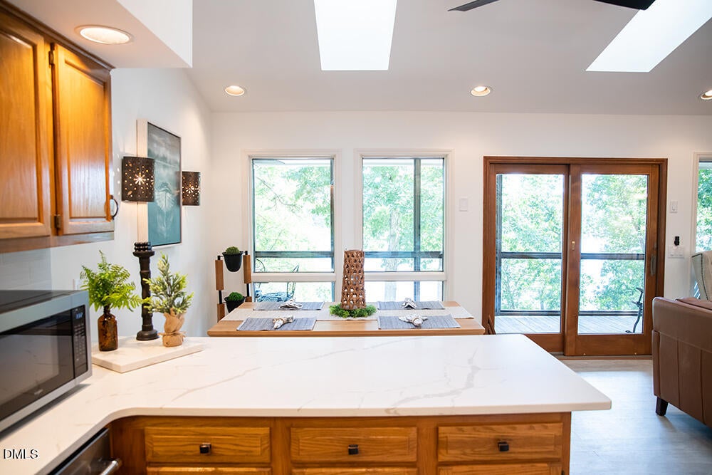 Semora, North Carolina, 27343, United States, 3 Bedrooms Bedrooms, ,2 BathroomsBathrooms,Residential,Active,1964273