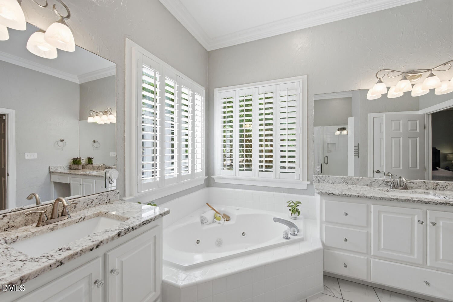 Raleigh, North Carolina, 27615, United States, 4 Bedrooms Bedrooms, ,4 BathroomsBathrooms,Residential,Pending,2044559