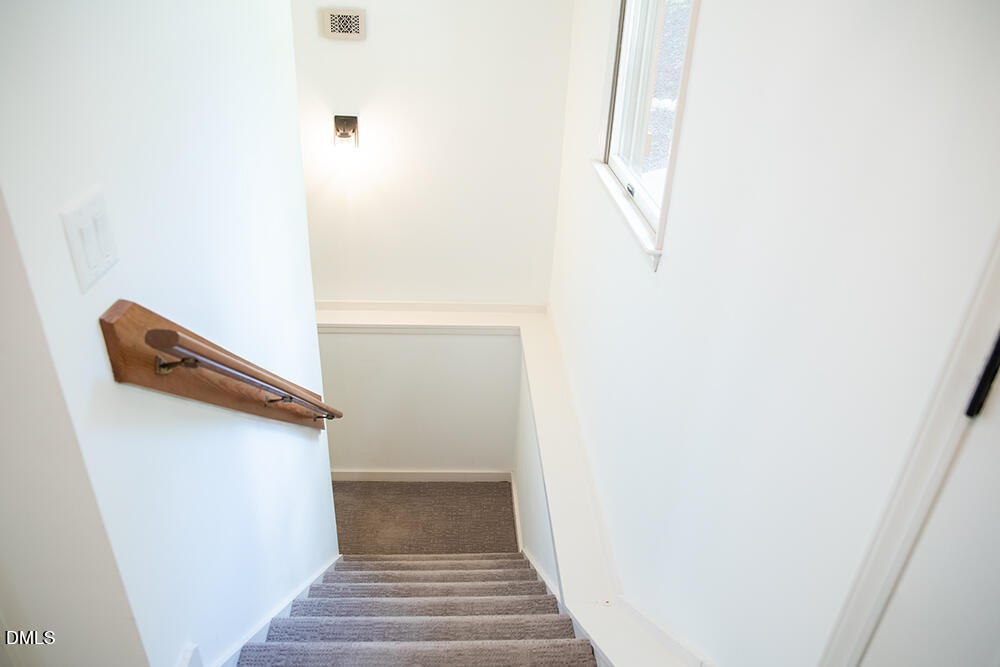 Semora, North Carolina, 27343, United States, 3 Bedrooms Bedrooms, ,2 BathroomsBathrooms,Residential,Active,1964273