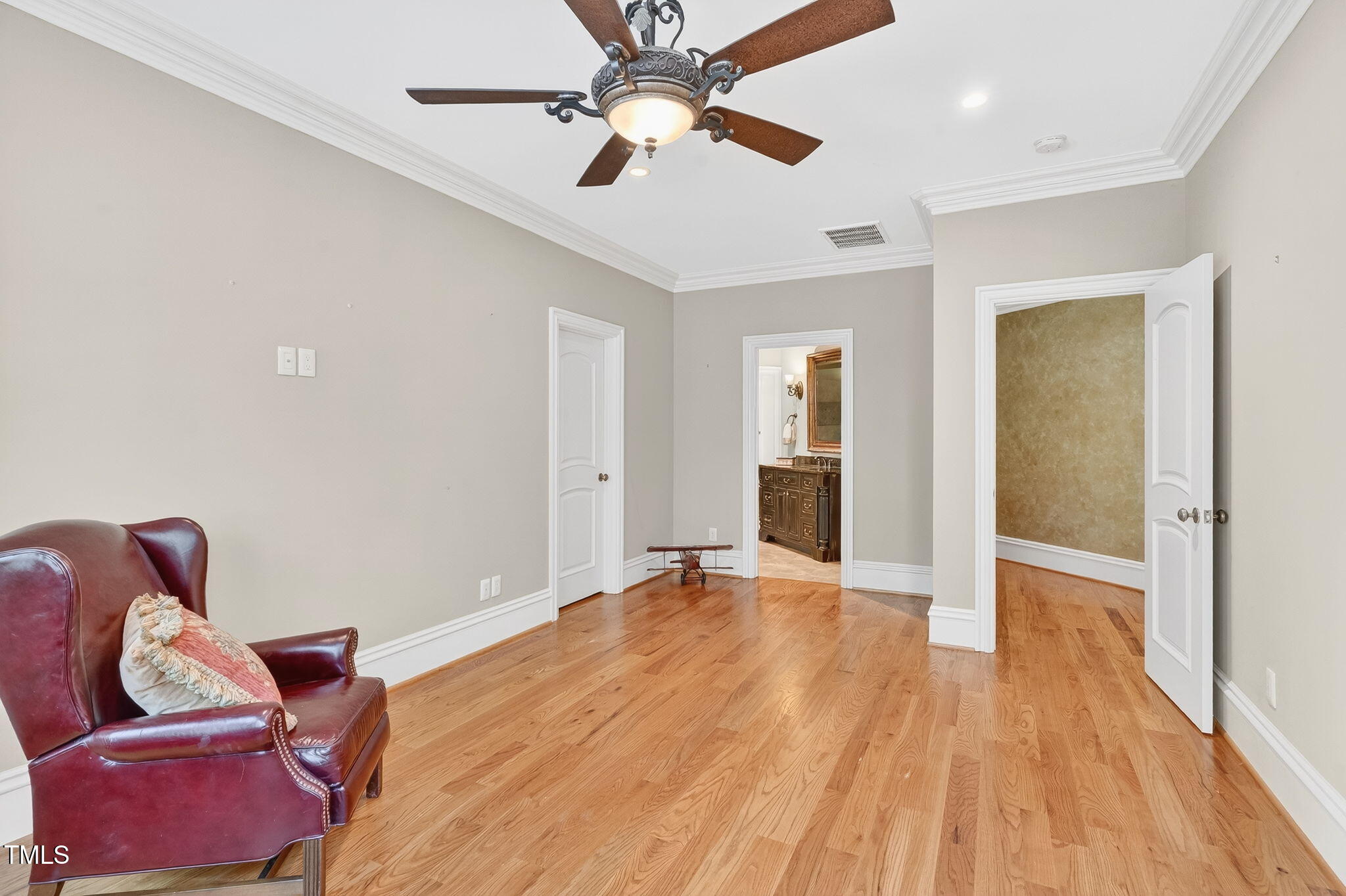 Goldsboro, North Carolina, 27534, United States, 4 Bedrooms Bedrooms, ,5 BathroomsBathrooms,Residential,Active,1877763