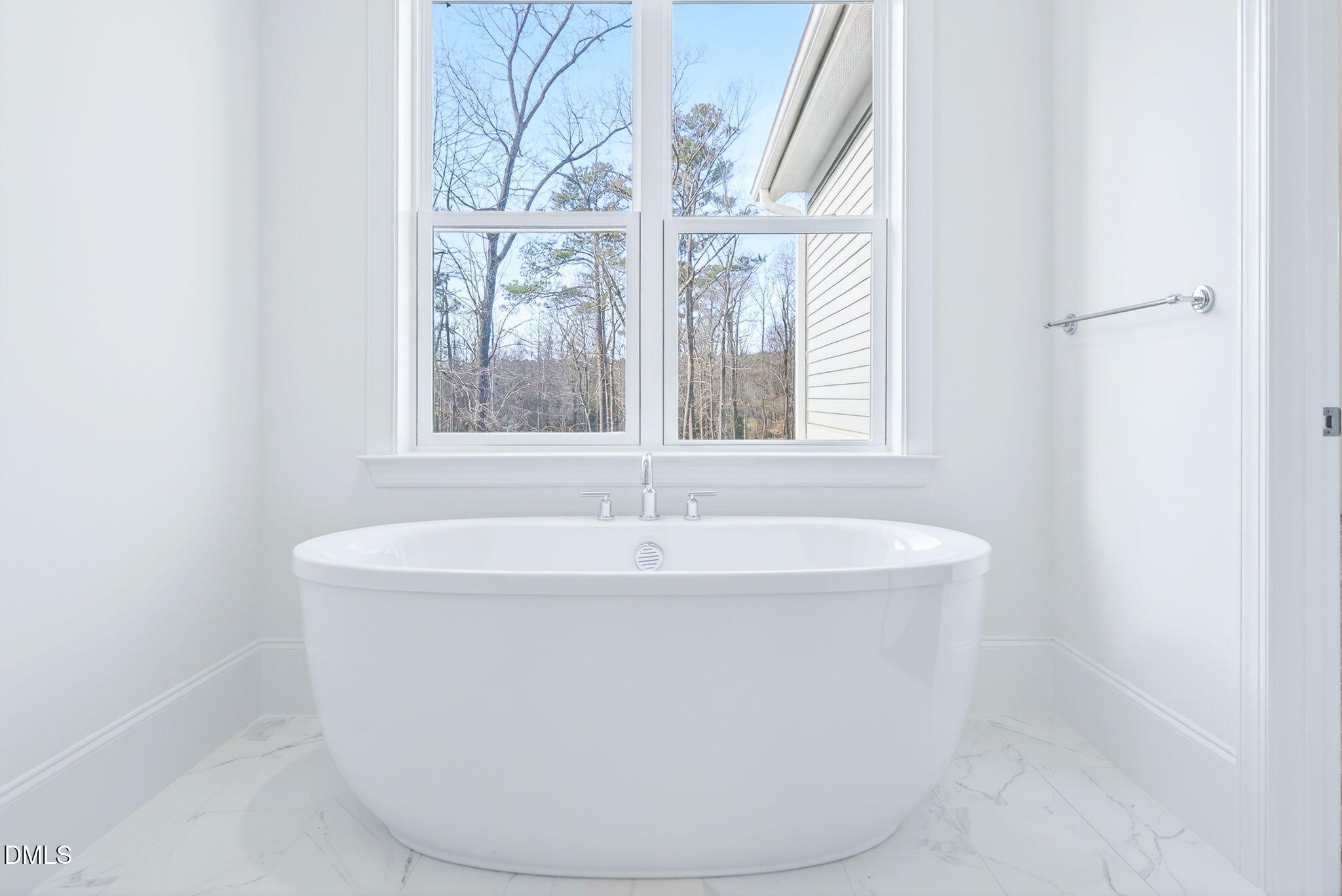 Raleigh, North Carolina, 27606, United States, 4 Bedrooms Bedrooms, ,4 BathroomsBathrooms,Residential,Active,2007305