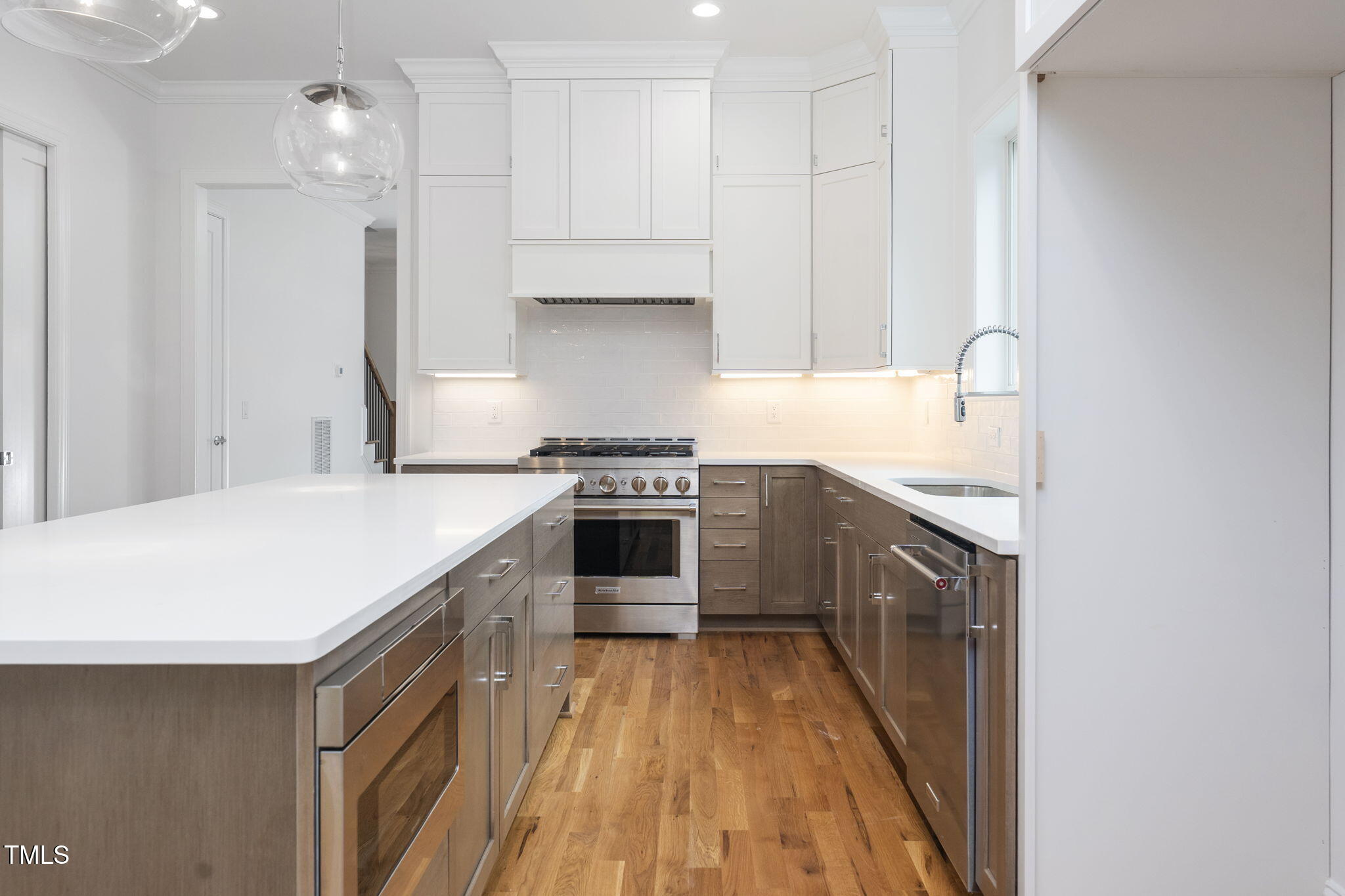 Raleigh, North Carolina, 27607, United States, 4 Bedrooms Bedrooms, ,4 BathroomsBathrooms,Residential,Active,1914813