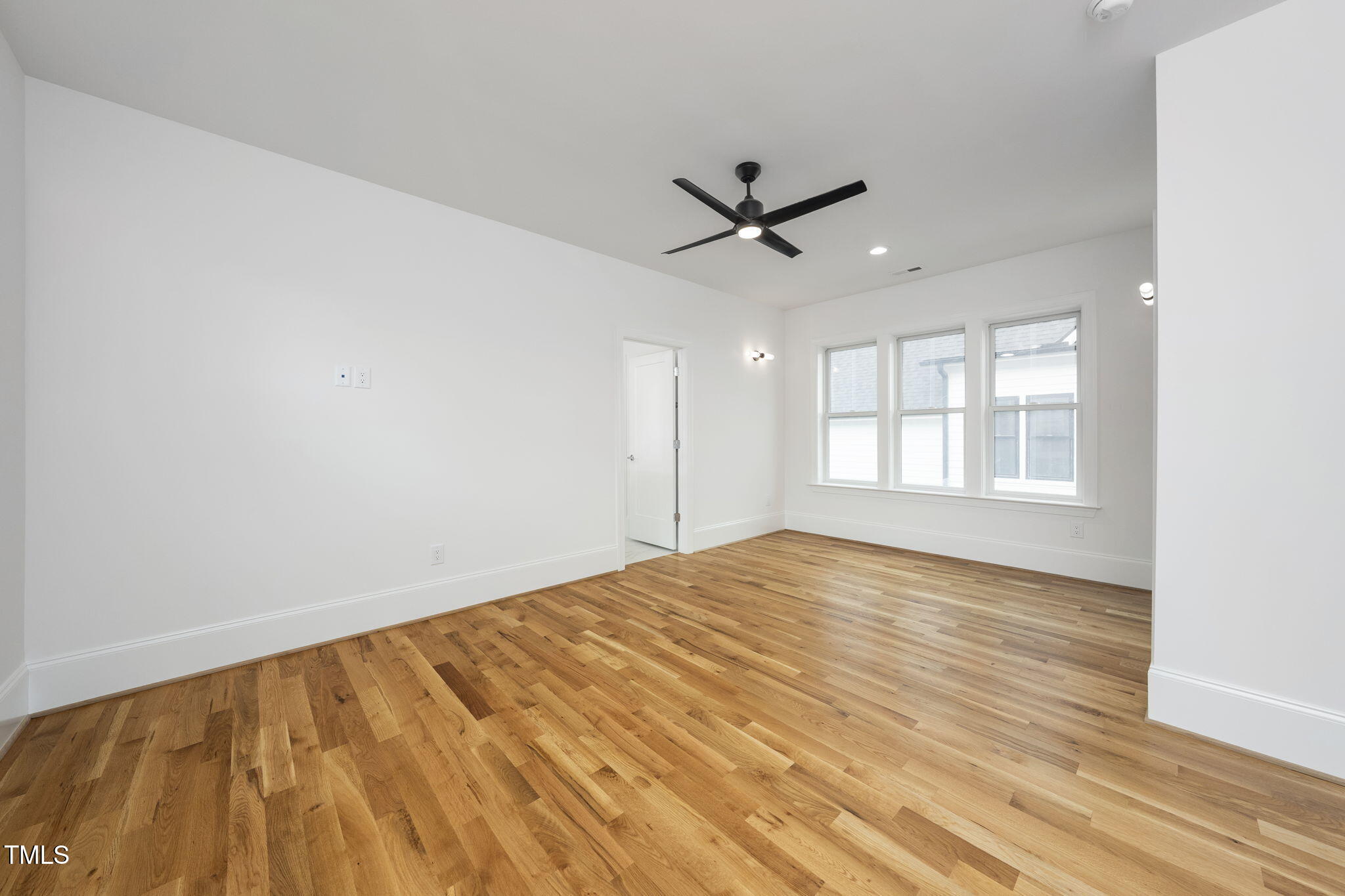 Raleigh, North Carolina, 27607, United States, 4 Bedrooms Bedrooms, ,4 BathroomsBathrooms,Residential,Active,1914813