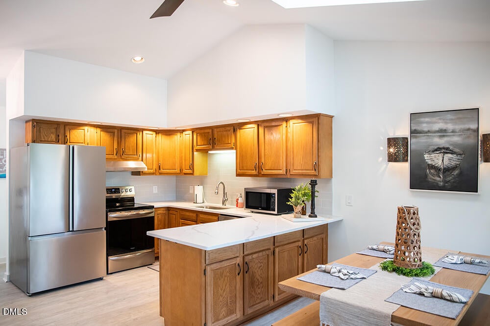 Semora, North Carolina, 27343, United States, 3 Bedrooms Bedrooms, ,2 BathroomsBathrooms,Residential,Active,1964273