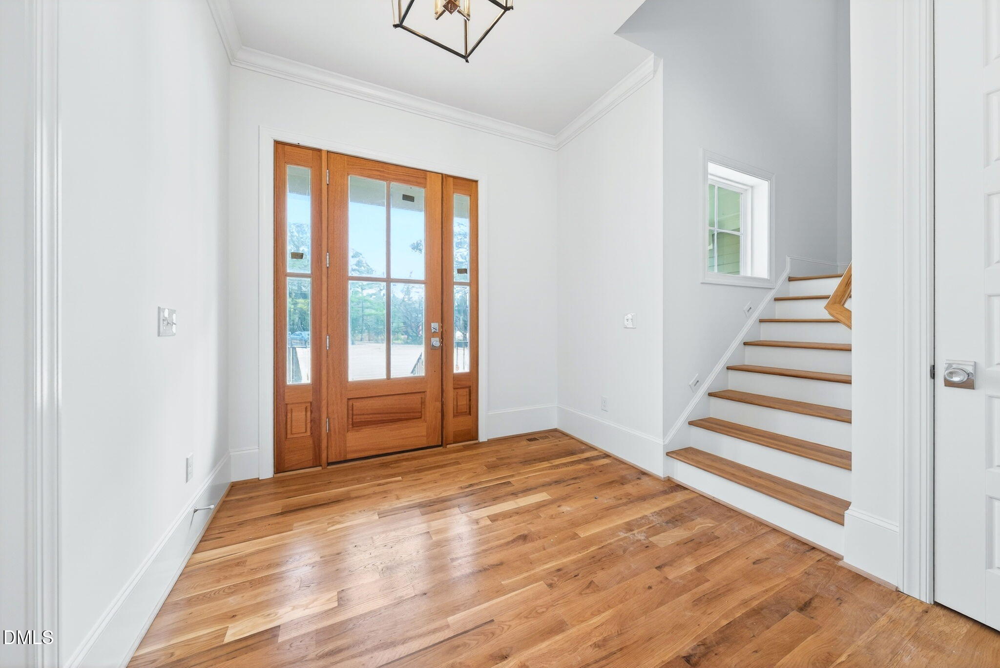 Raleigh, North Carolina, 27606, United States, 4 Bedrooms Bedrooms, ,4 BathroomsBathrooms,Residential,Active,2007305