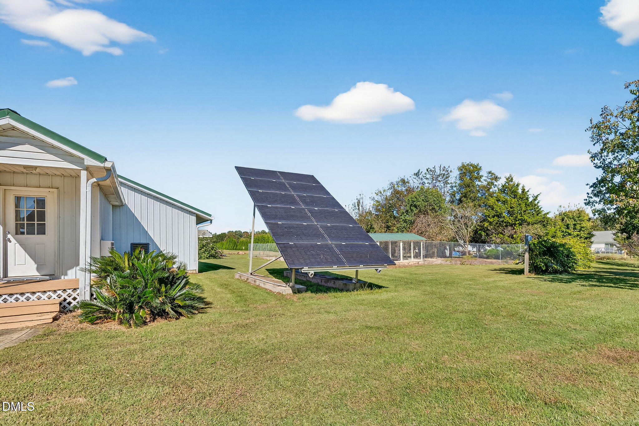 Benson, North Carolina, 27504, United States, 3 Bedrooms Bedrooms, ,2 BathroomsBathrooms,Residential,Active,1971788