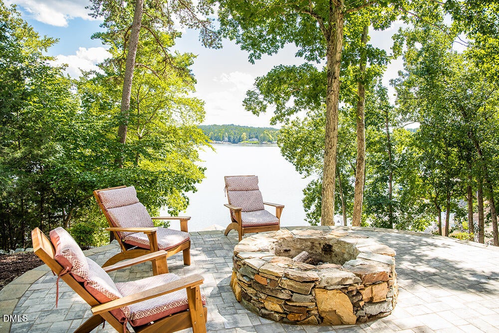 Semora, North Carolina, 27343, United States, 3 Bedrooms Bedrooms, ,2 BathroomsBathrooms,Residential,Active,1964273