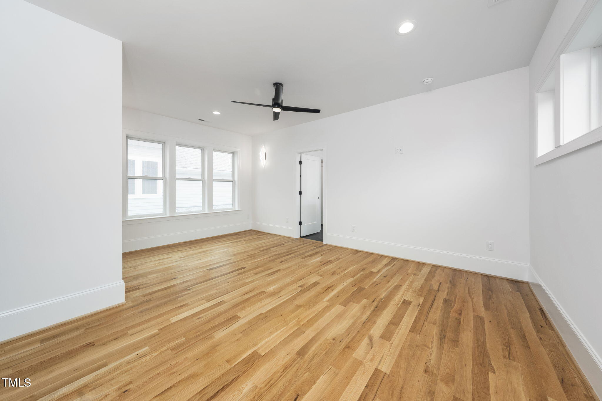 Raleigh, North Carolina, 27607, United States, 4 Bedrooms Bedrooms, ,4 BathroomsBathrooms,Residential,Active,1927678