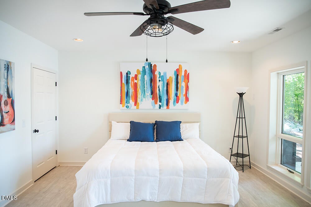 Semora, North Carolina, 27343, United States, 3 Bedrooms Bedrooms, ,2 BathroomsBathrooms,Residential,Active,1964273