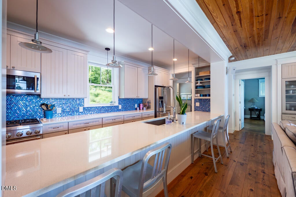 Semora, North Carolina, 27343, United States, 4 Bedrooms Bedrooms, ,4 BathroomsBathrooms,Residential,Active,2009167