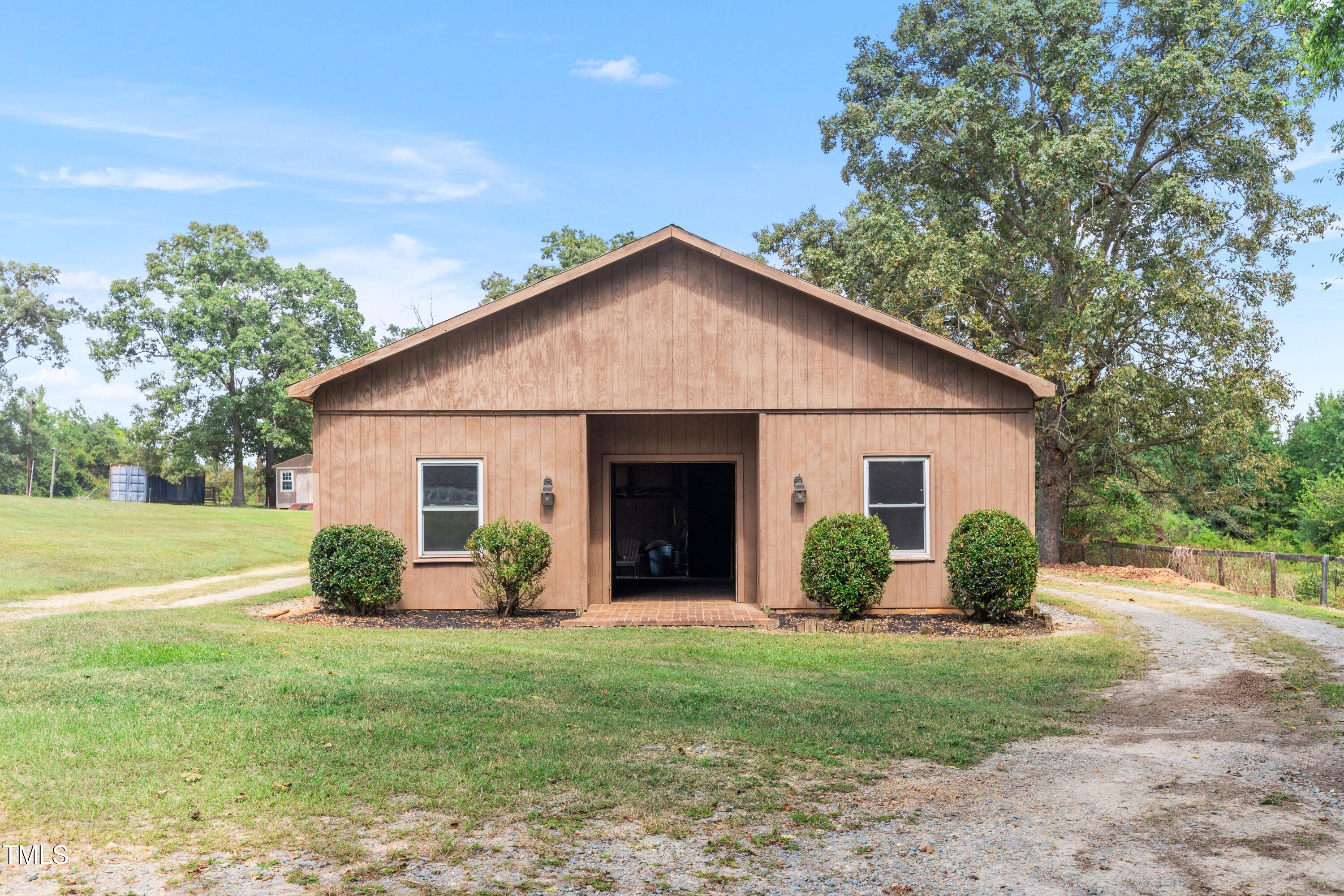 Dunn, North Carolina, 28334, United States, 6 Bedrooms Bedrooms, ,5 BathroomsBathrooms,Residential,Active,1883874