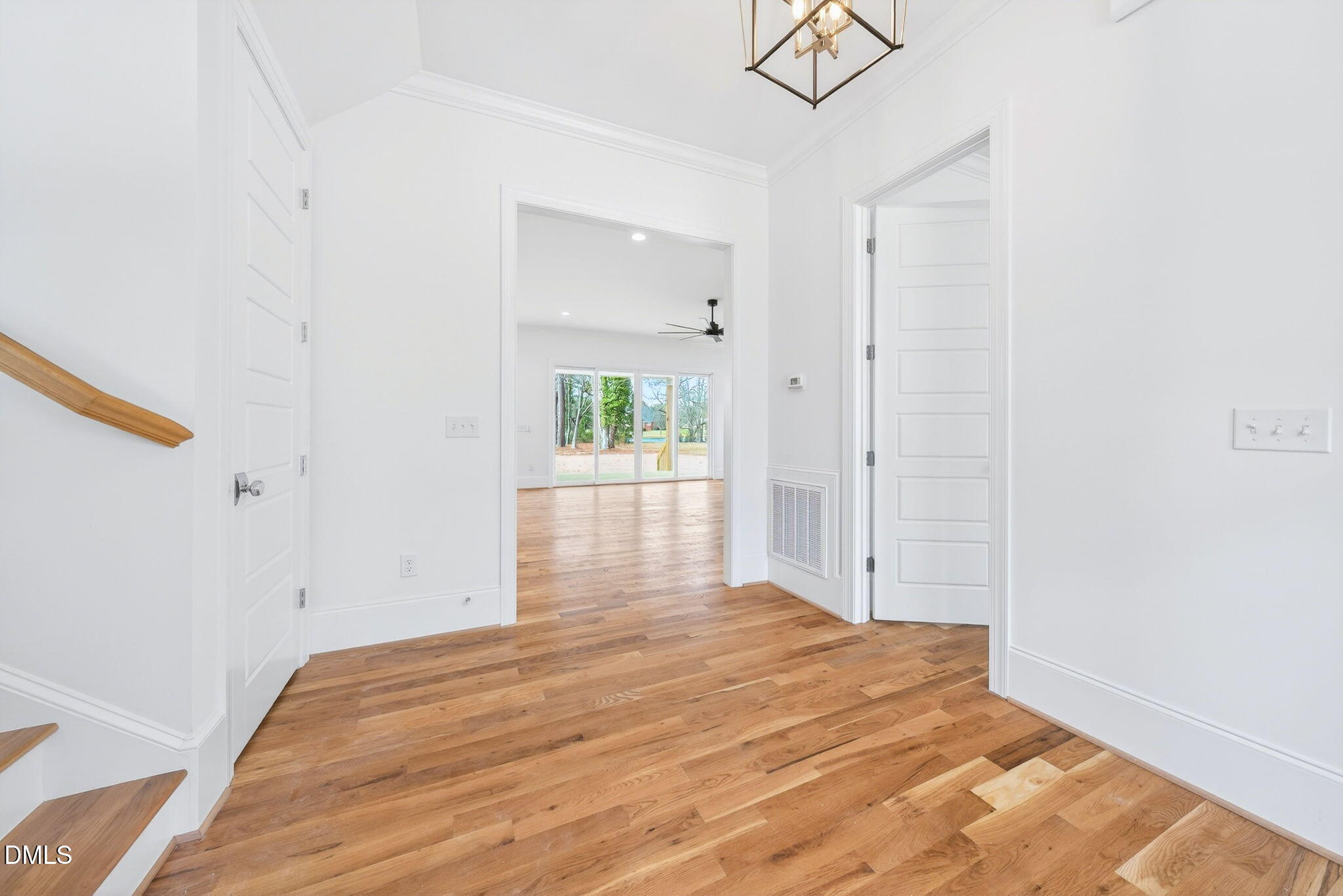 Raleigh, North Carolina, 27606, United States, 4 Bedrooms Bedrooms, ,4 BathroomsBathrooms,Residential,Active,2007305