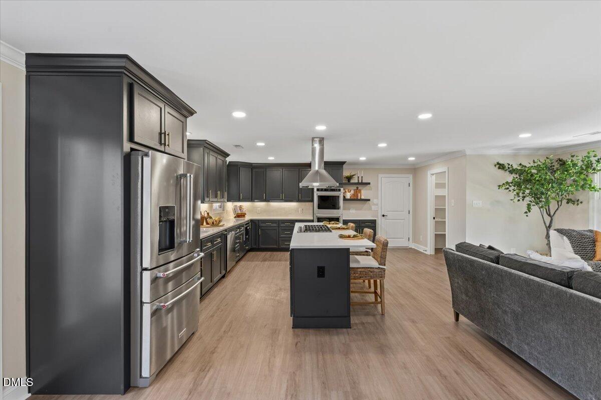 Raleigh, North Carolina, 27609, United States, 3 Bedrooms Bedrooms, ,3 BathroomsBathrooms,Residential,Active,1993958